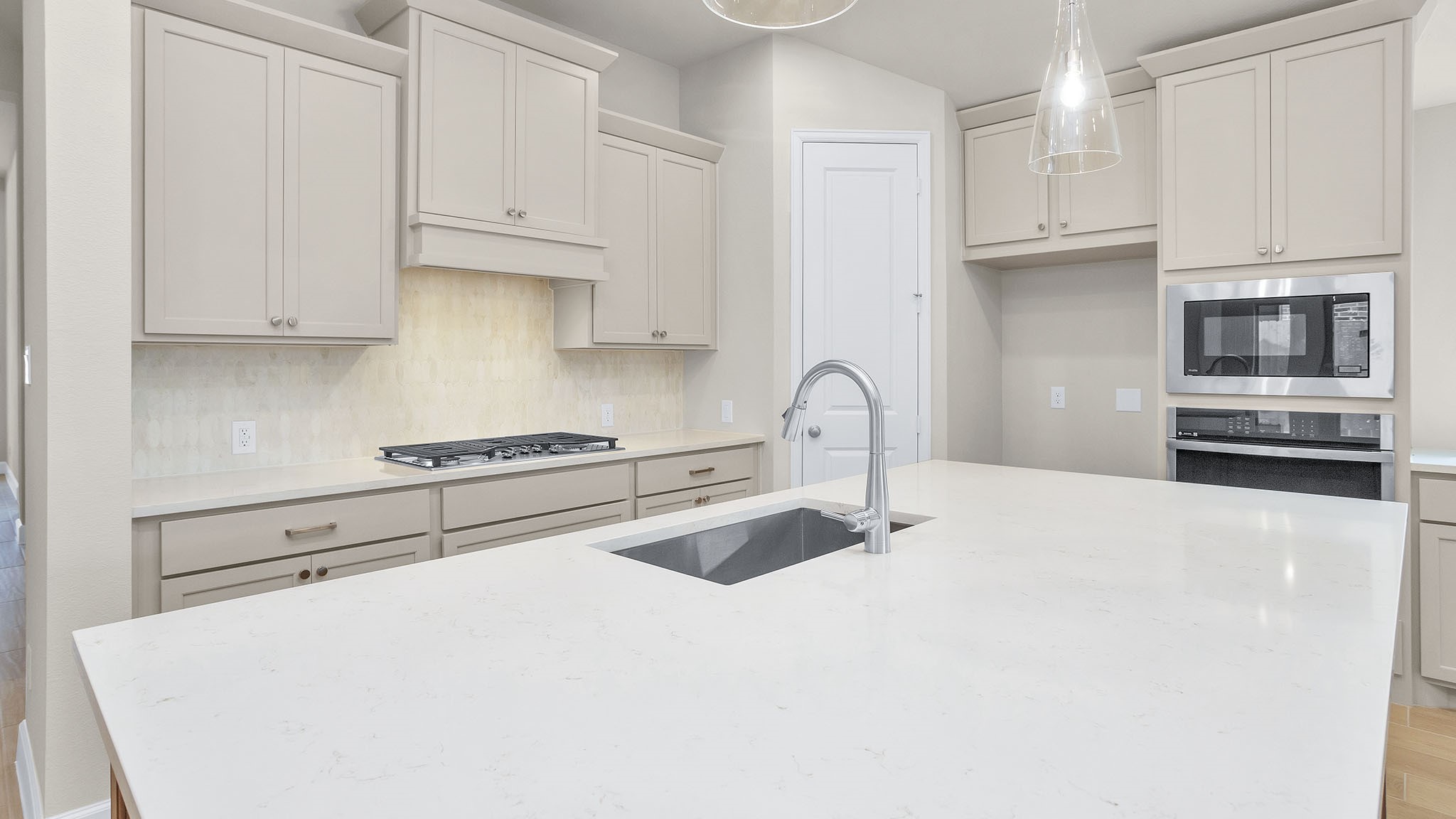 29769 Brushy Gables Drive Property Photo 13