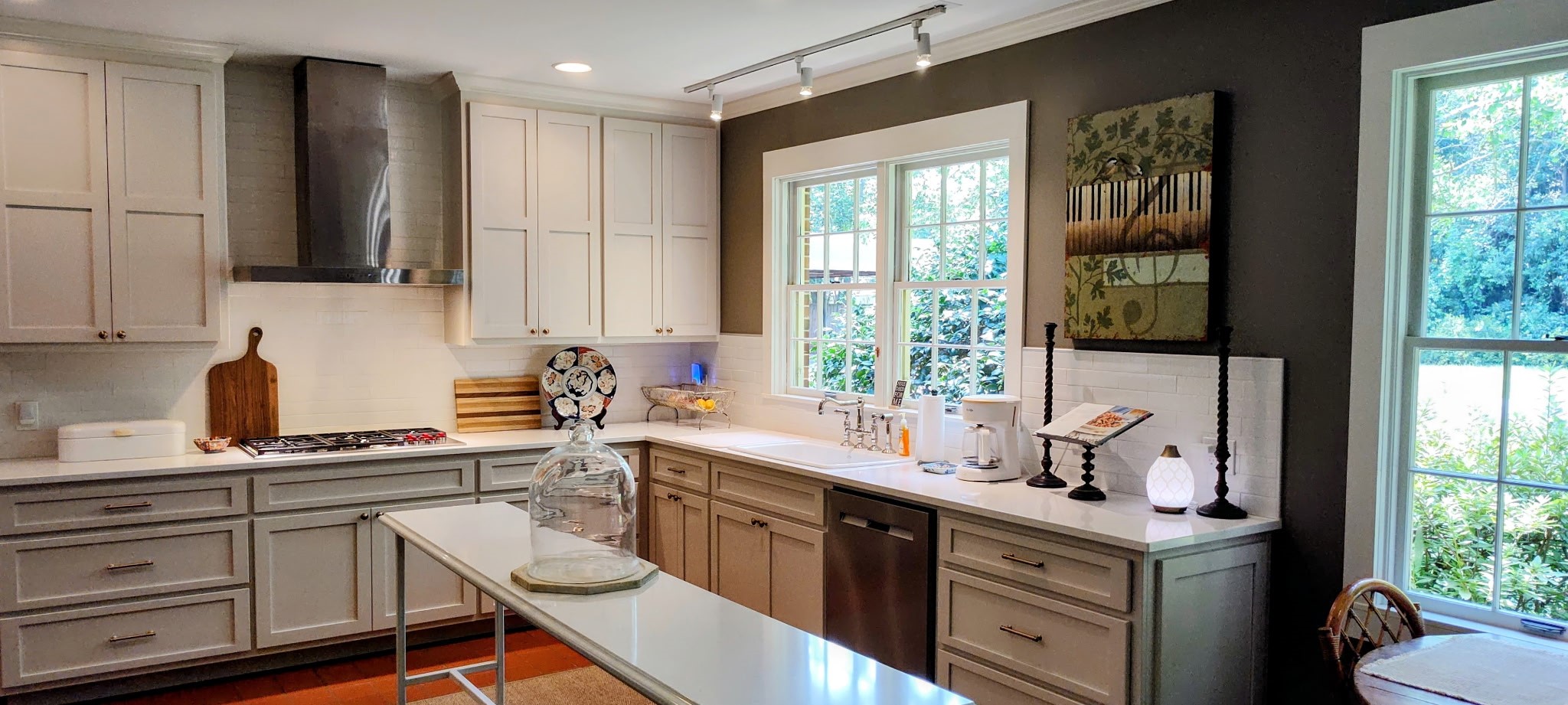 108 Popular Drive Property Photo 5
