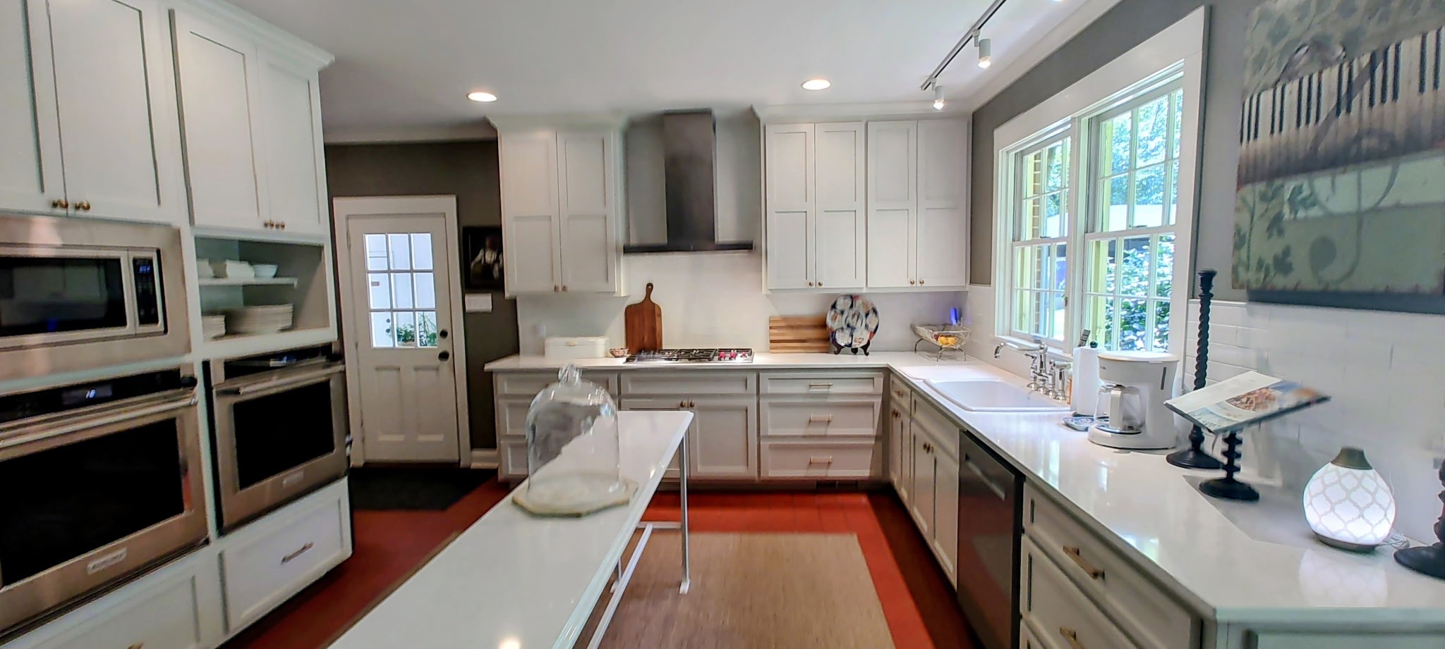 108 Popular Drive Property Photo 6