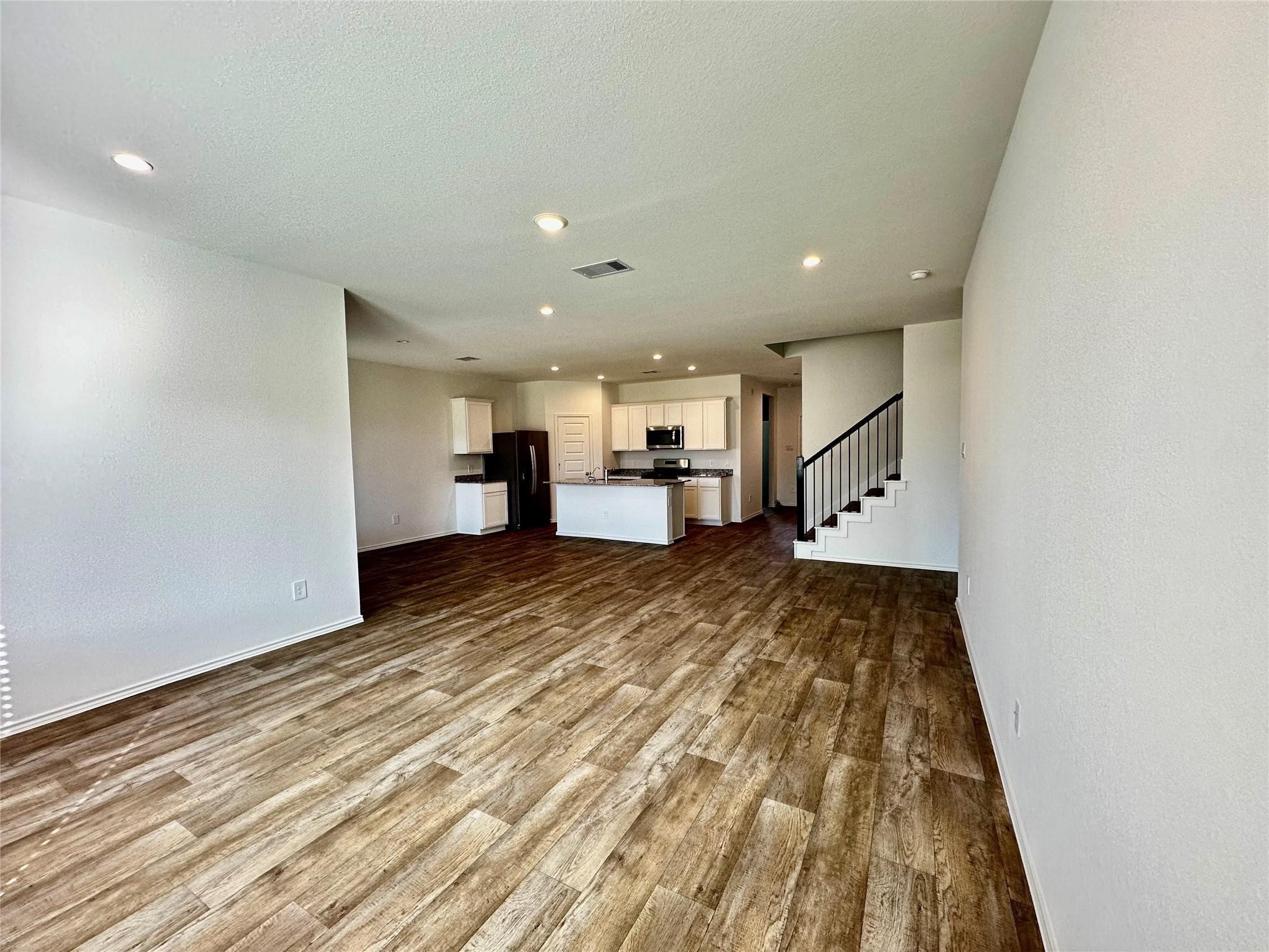 7414 Misty Iris Way Property Photo 9