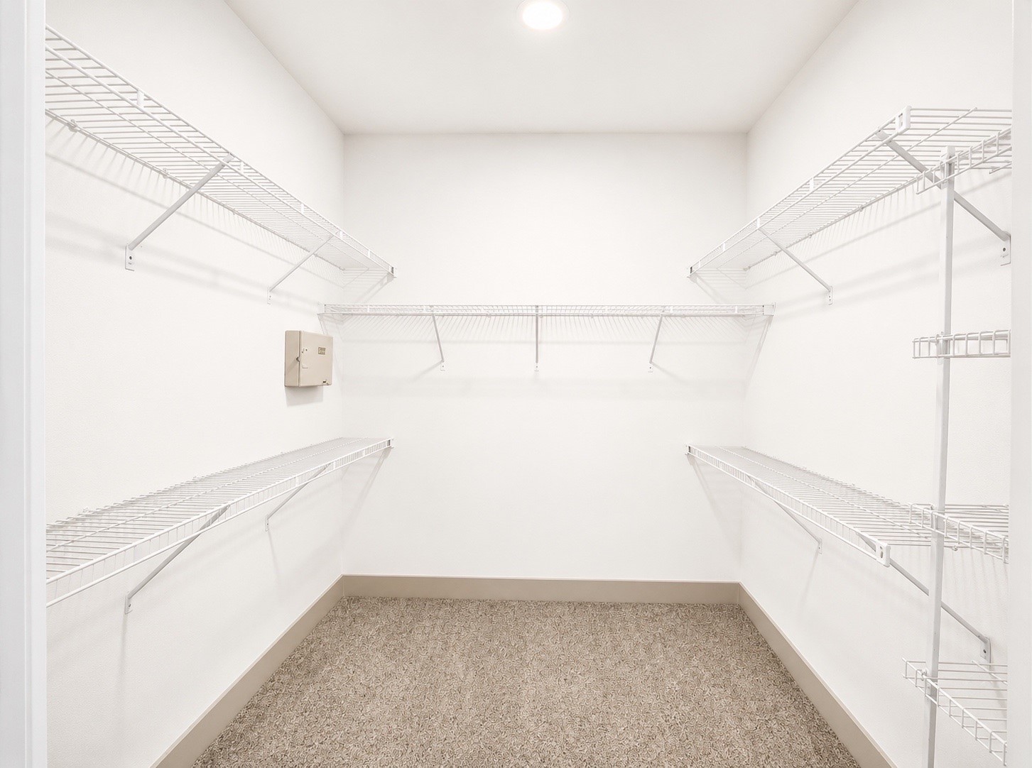 2222 Smith Street 203 Property Photo 9