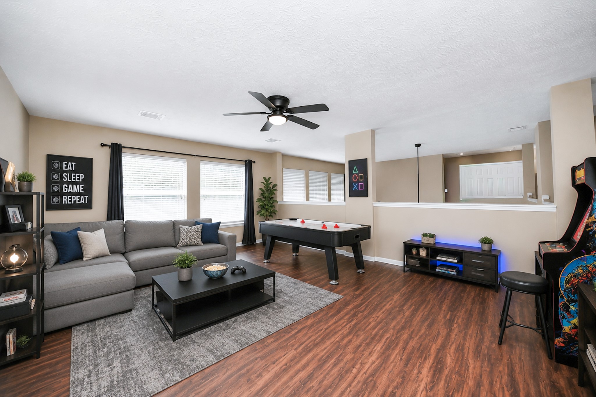 233 Rustic Oaks Drive Property Photo 13