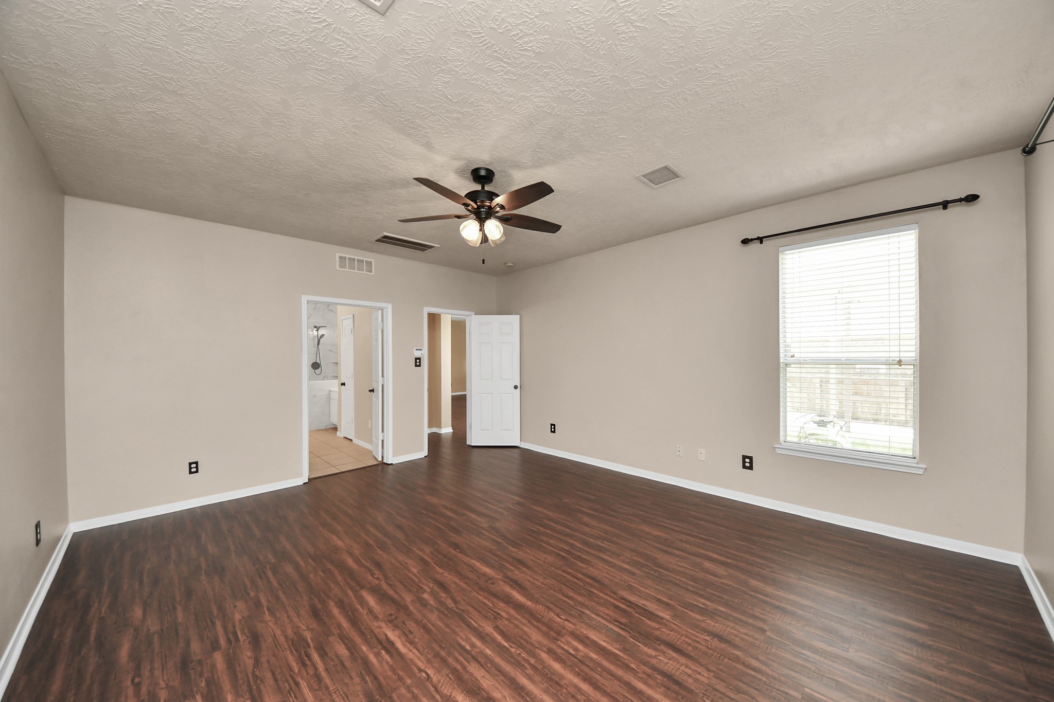 233 Rustic Oaks Drive Property Photo 43
