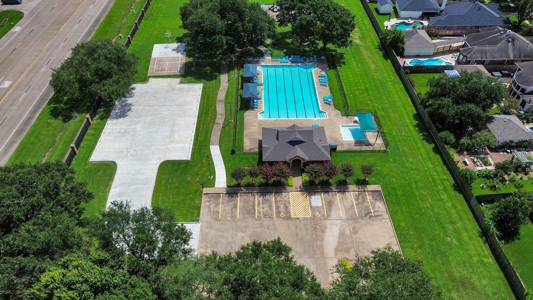 233 Rustic Oaks Drive Property Photo 48