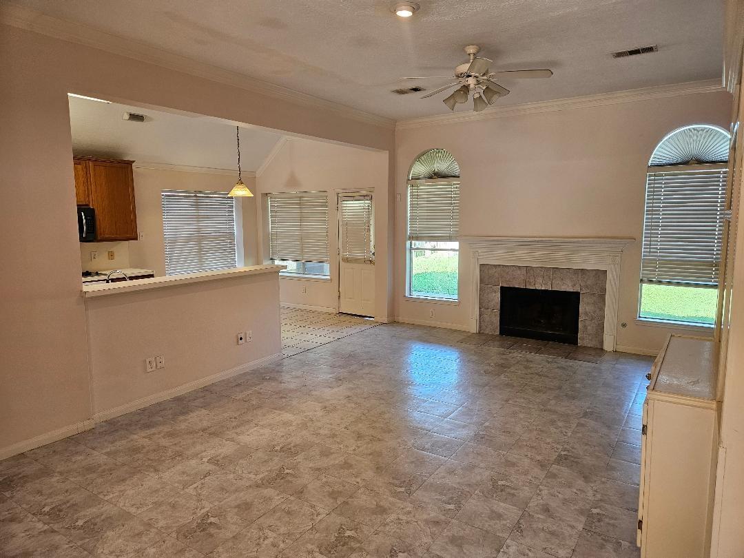 10319 Sable Trail Lane Property Photo 4