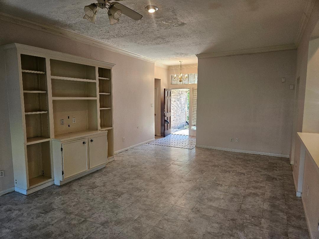 10319 Sable Trail Lane Property Photo 8