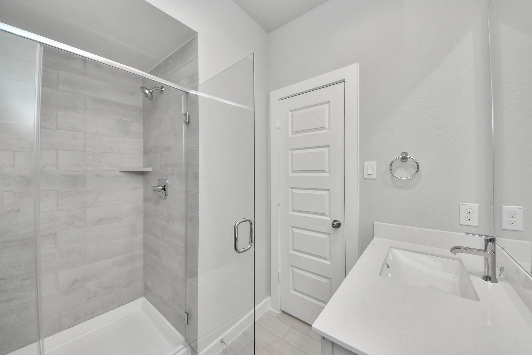 11635 Leafy Laurel Drive, Houston Tx 77066 Property Photo 6