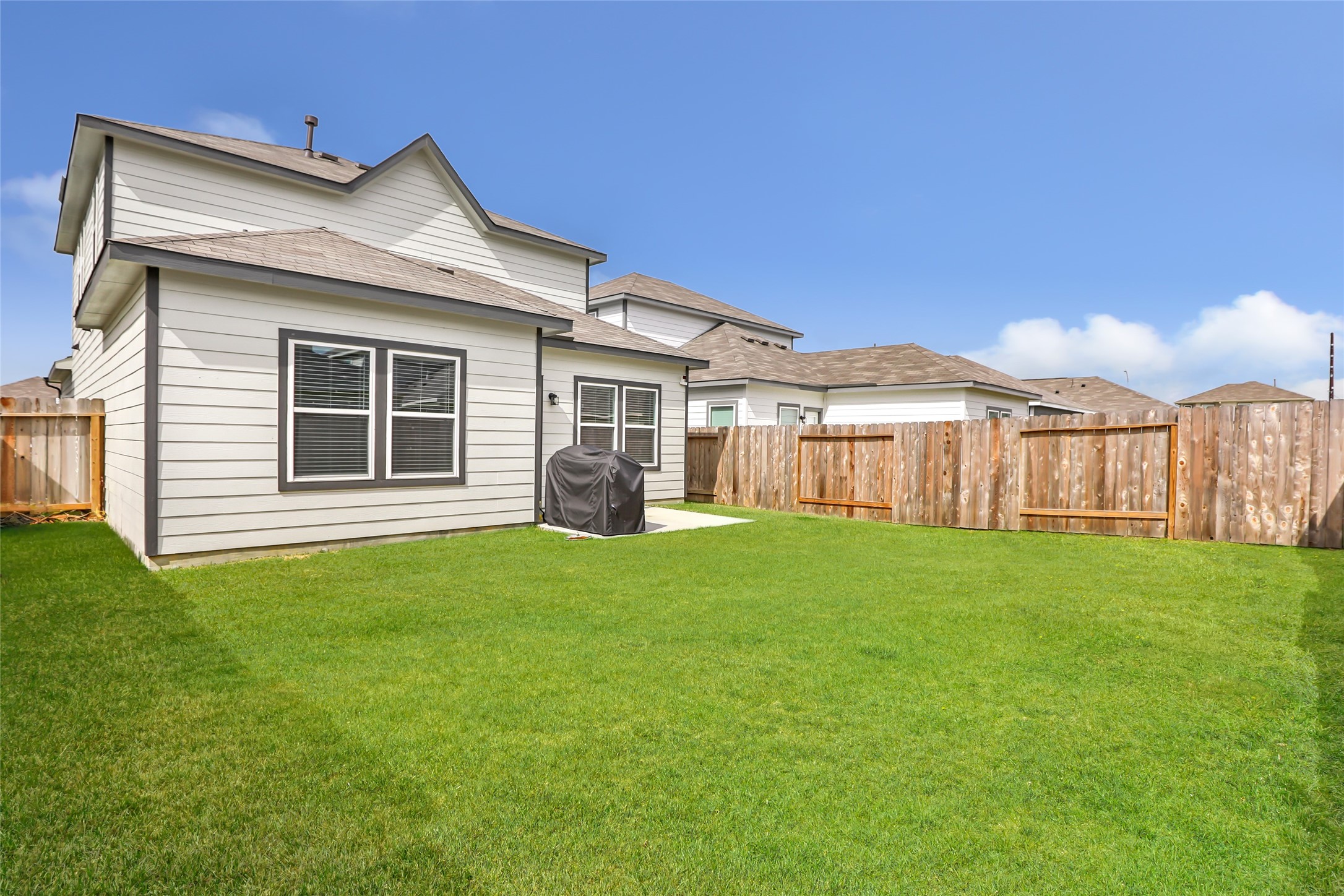 11614 Prosperity Drive Property Photo 7