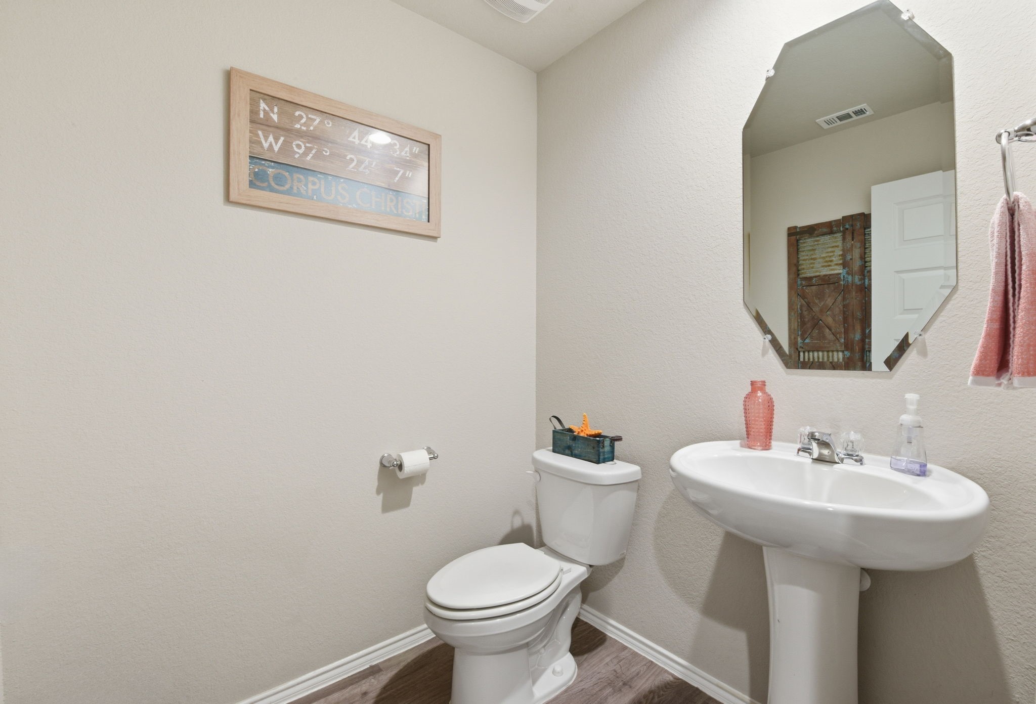 11225 34th Avenue N Property Photo 32