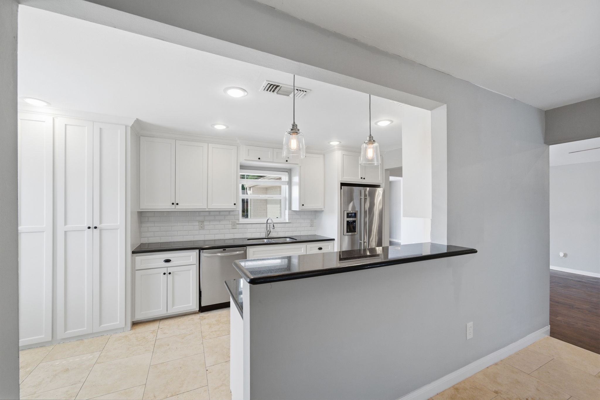 2502 Hollow Hook Road Property Photo 13