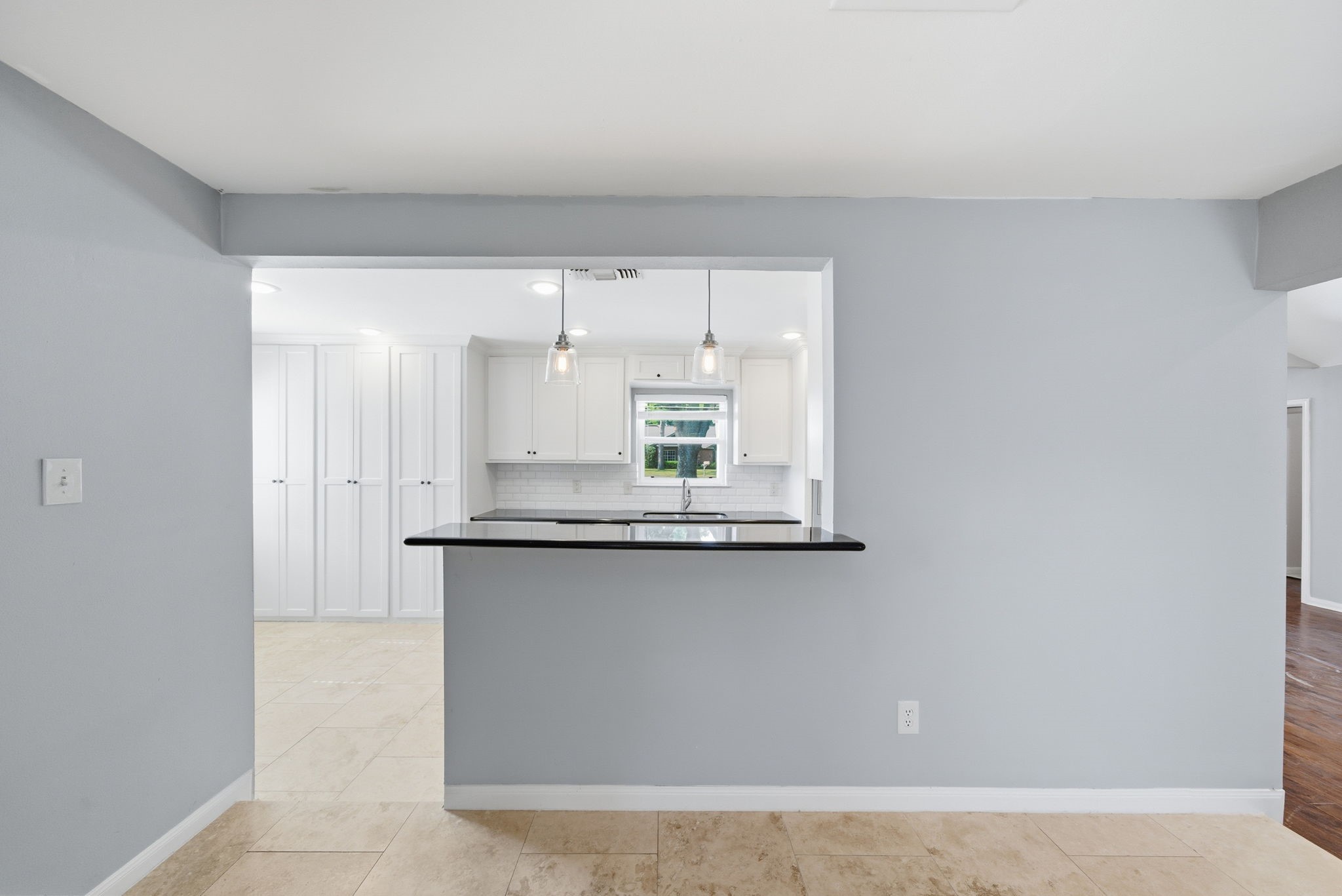 2502 Hollow Hook Road Property Photo 14
