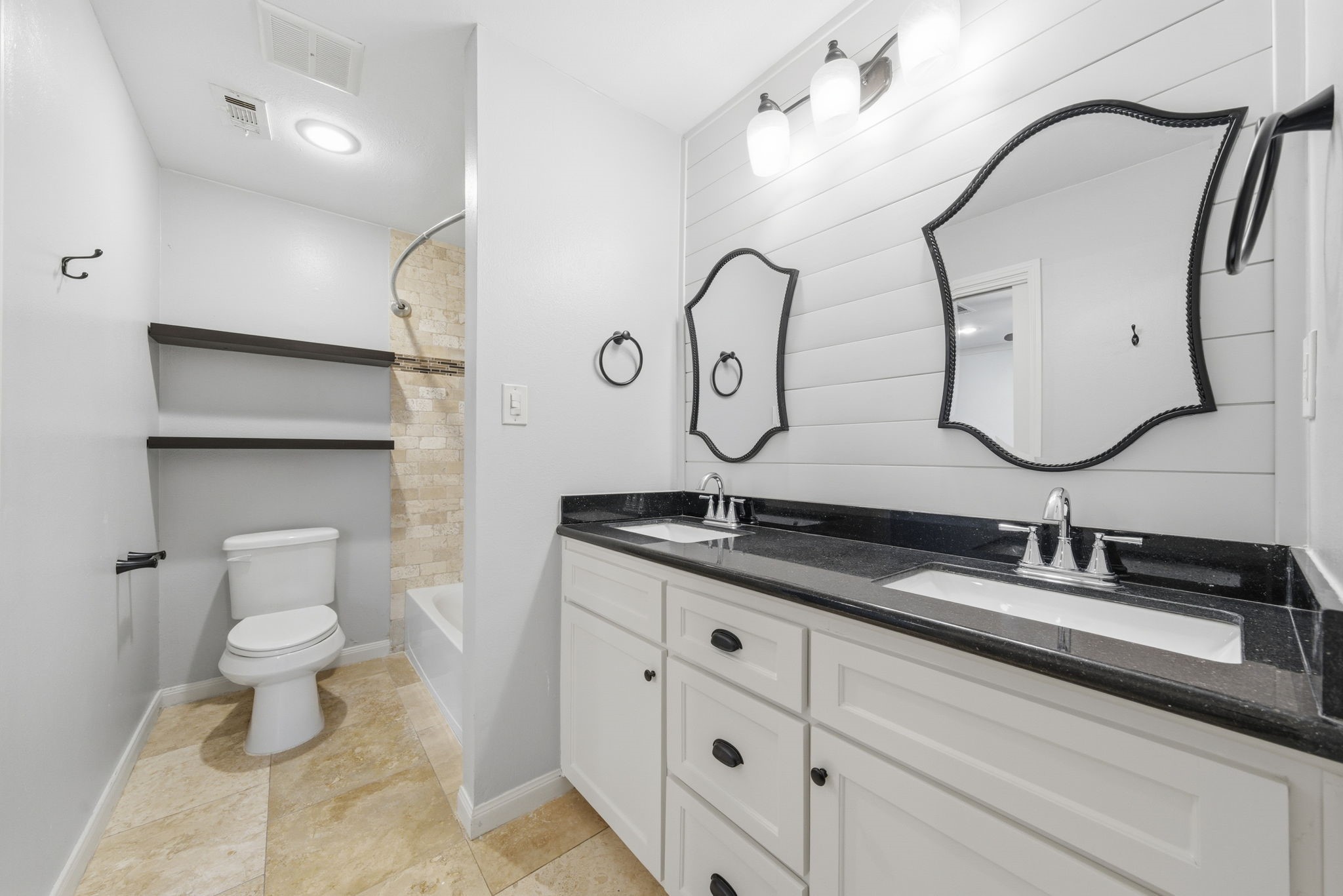 2502 Hollow Hook Road Property Photo 23