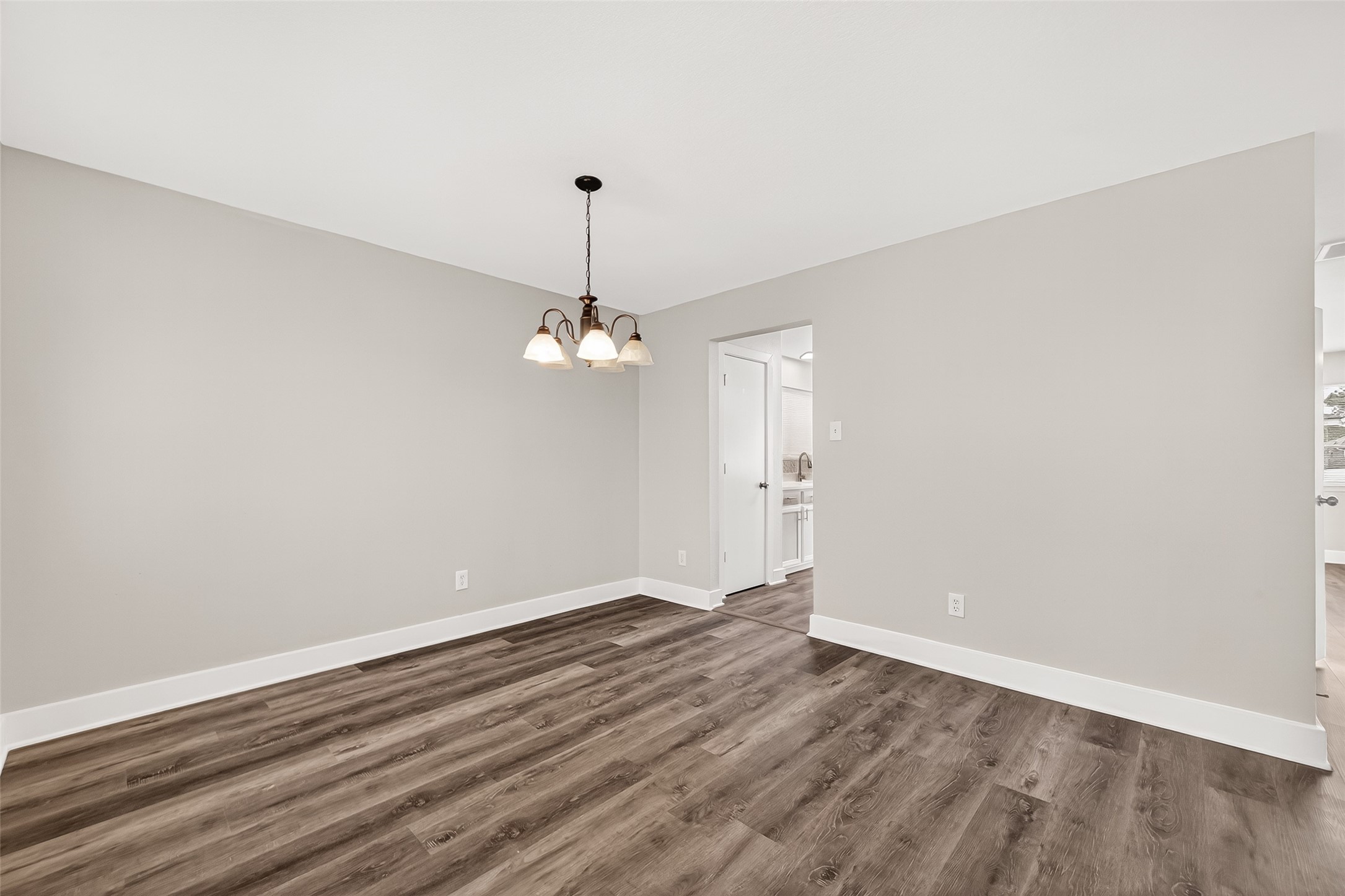 19522 Wann Park Drive Property Photo 8