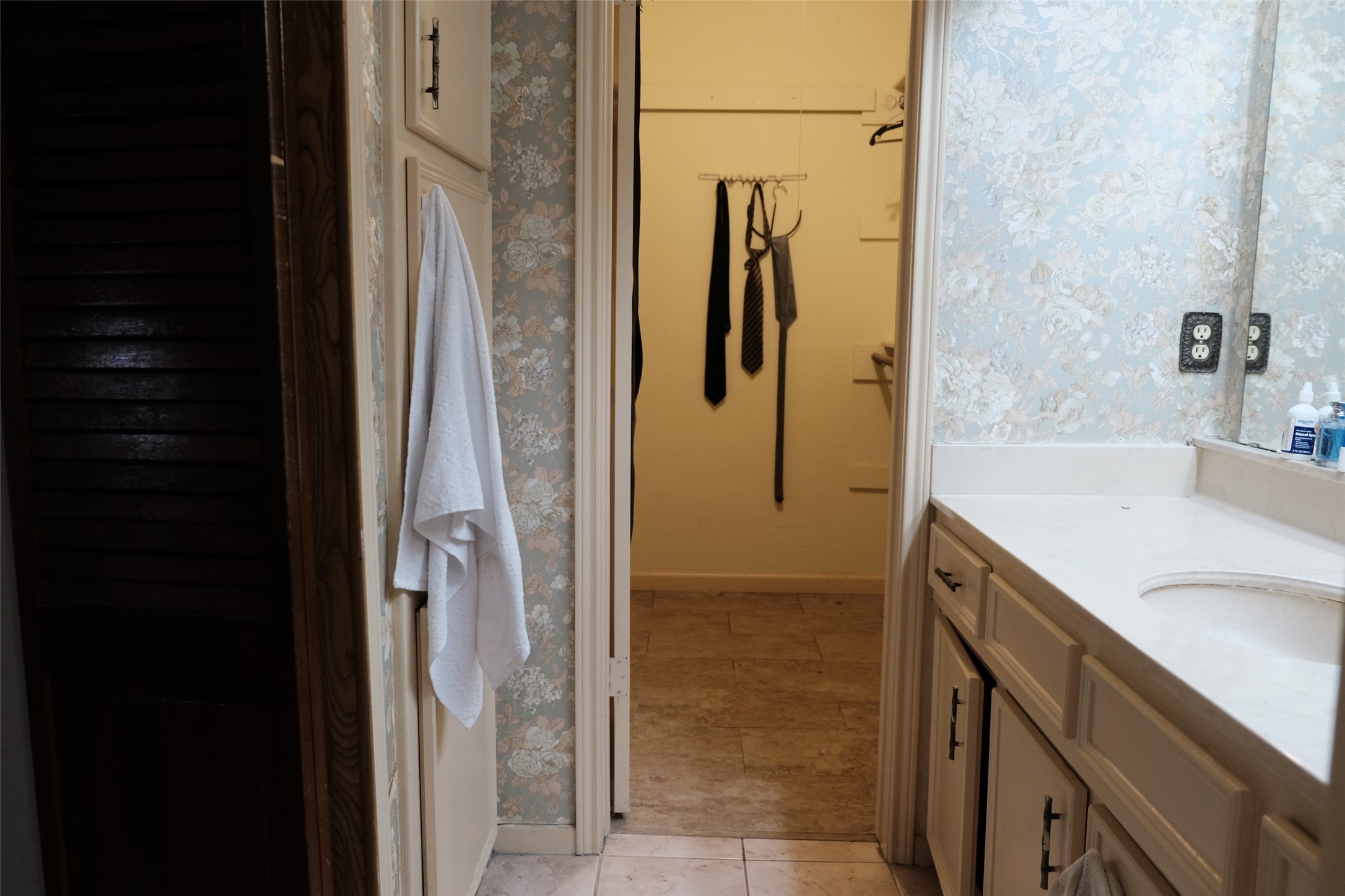 12339 Newbrook Drive Property Photo 8