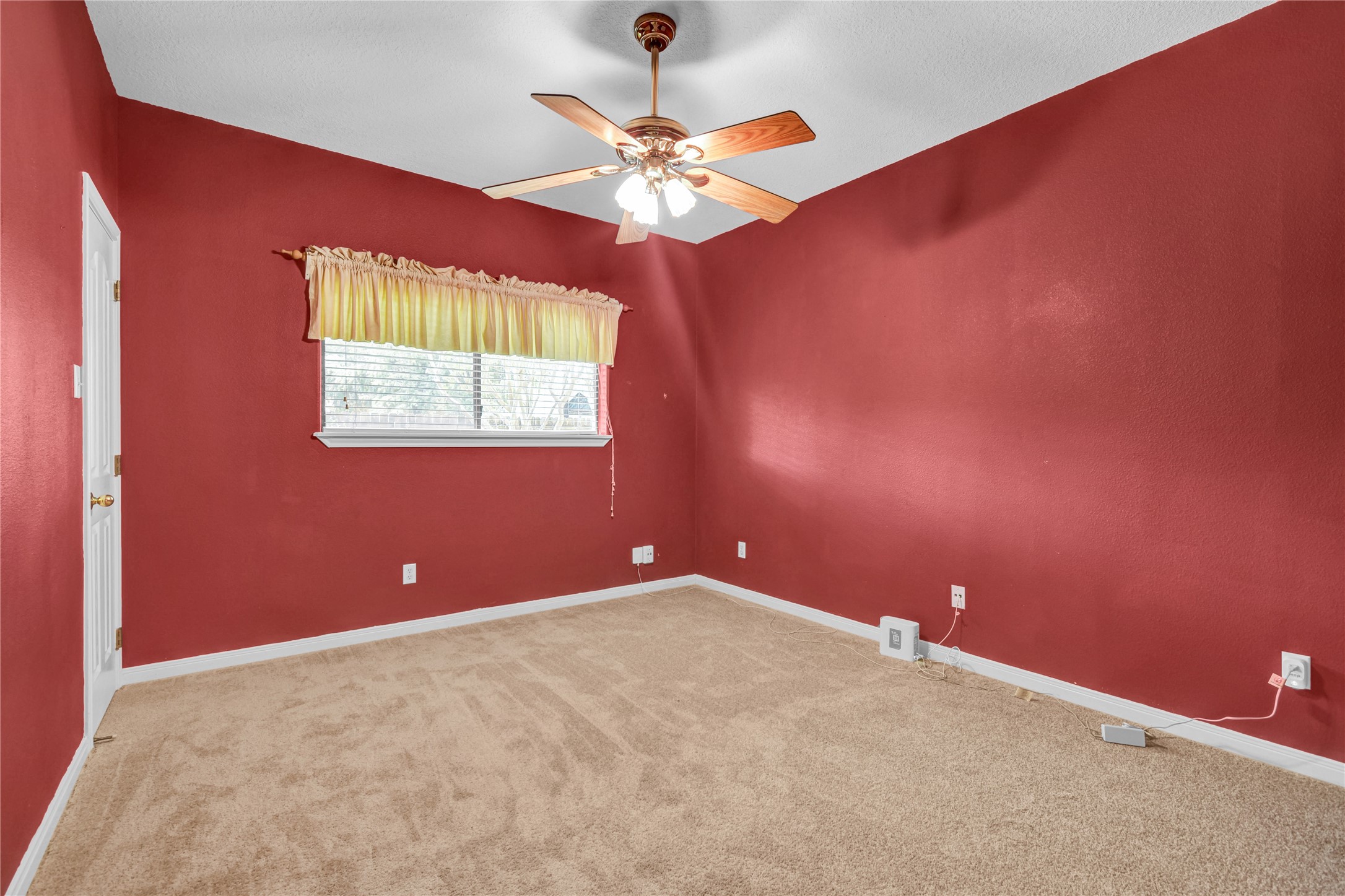 310 Chestnut Street Property Photo 9