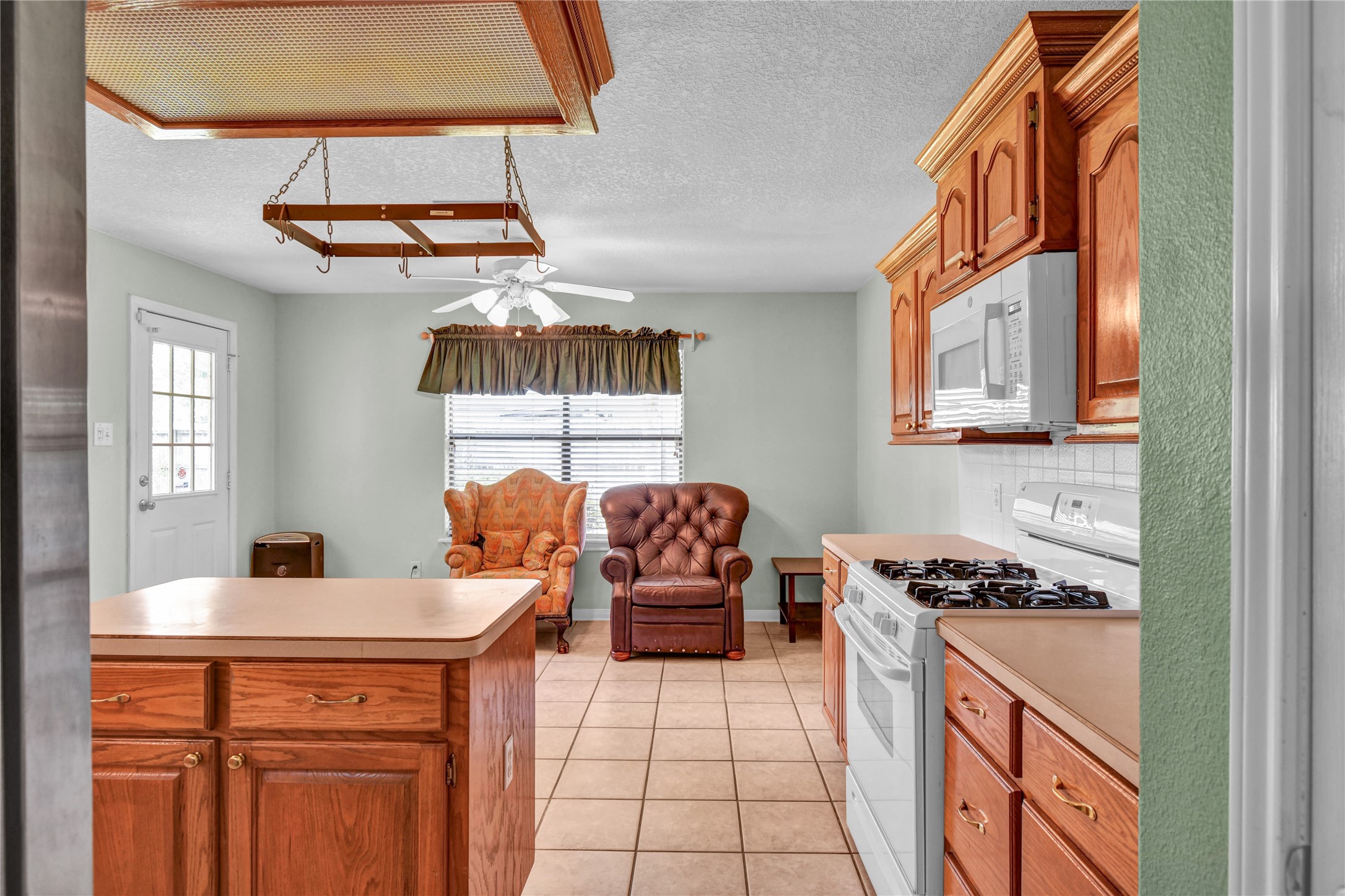 310 Chestnut Street Property Photo 19