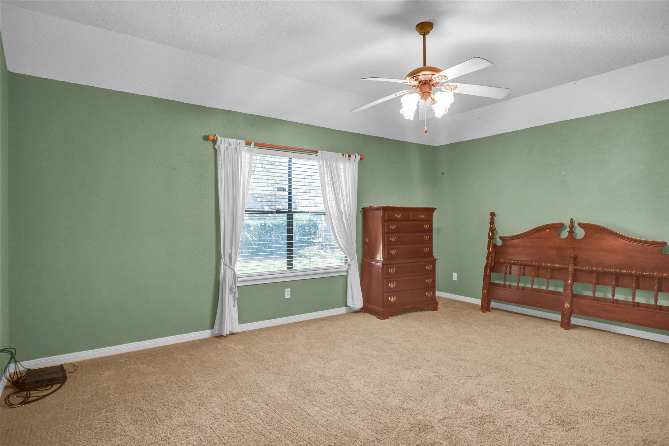 310 Chestnut Street Property Photo 21