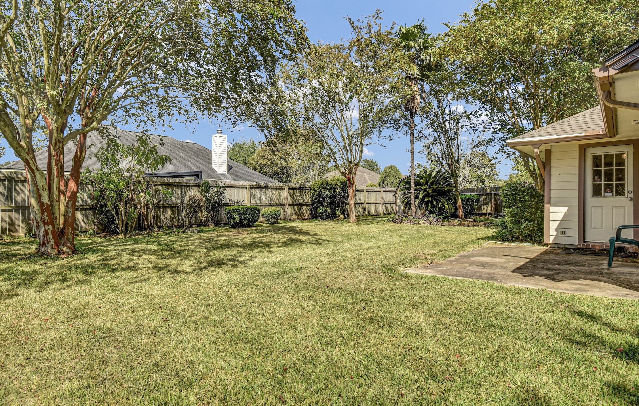 310 Chestnut Street Property Photo 28