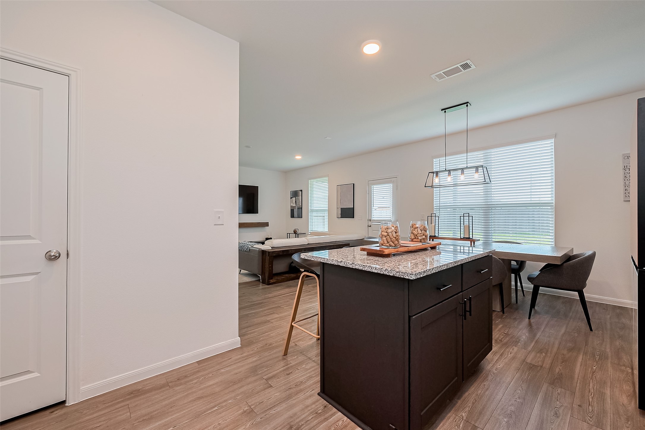 17711 Vernonia Lane Property Photo 13