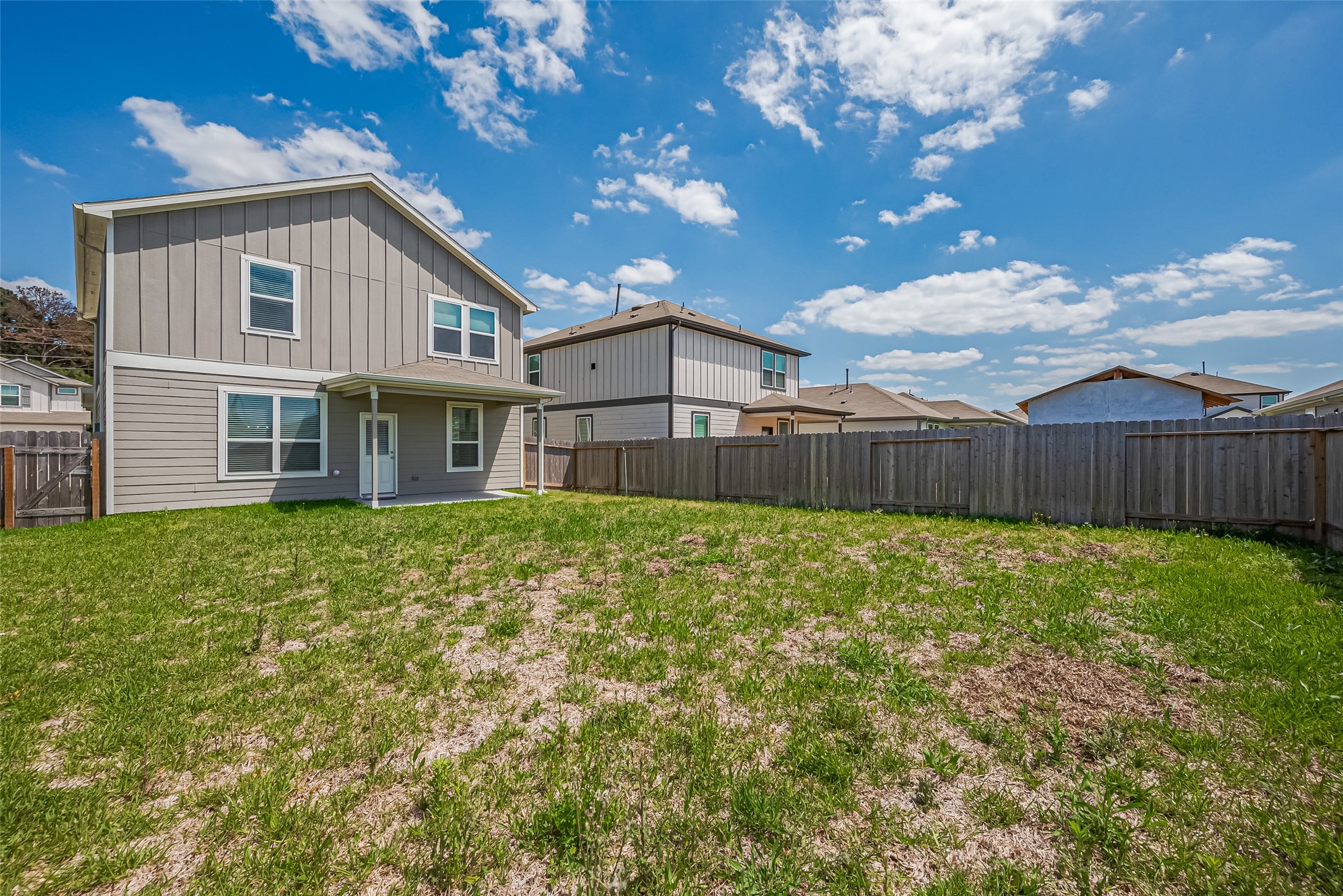 17711 Vernonia Lane Property Photo 33