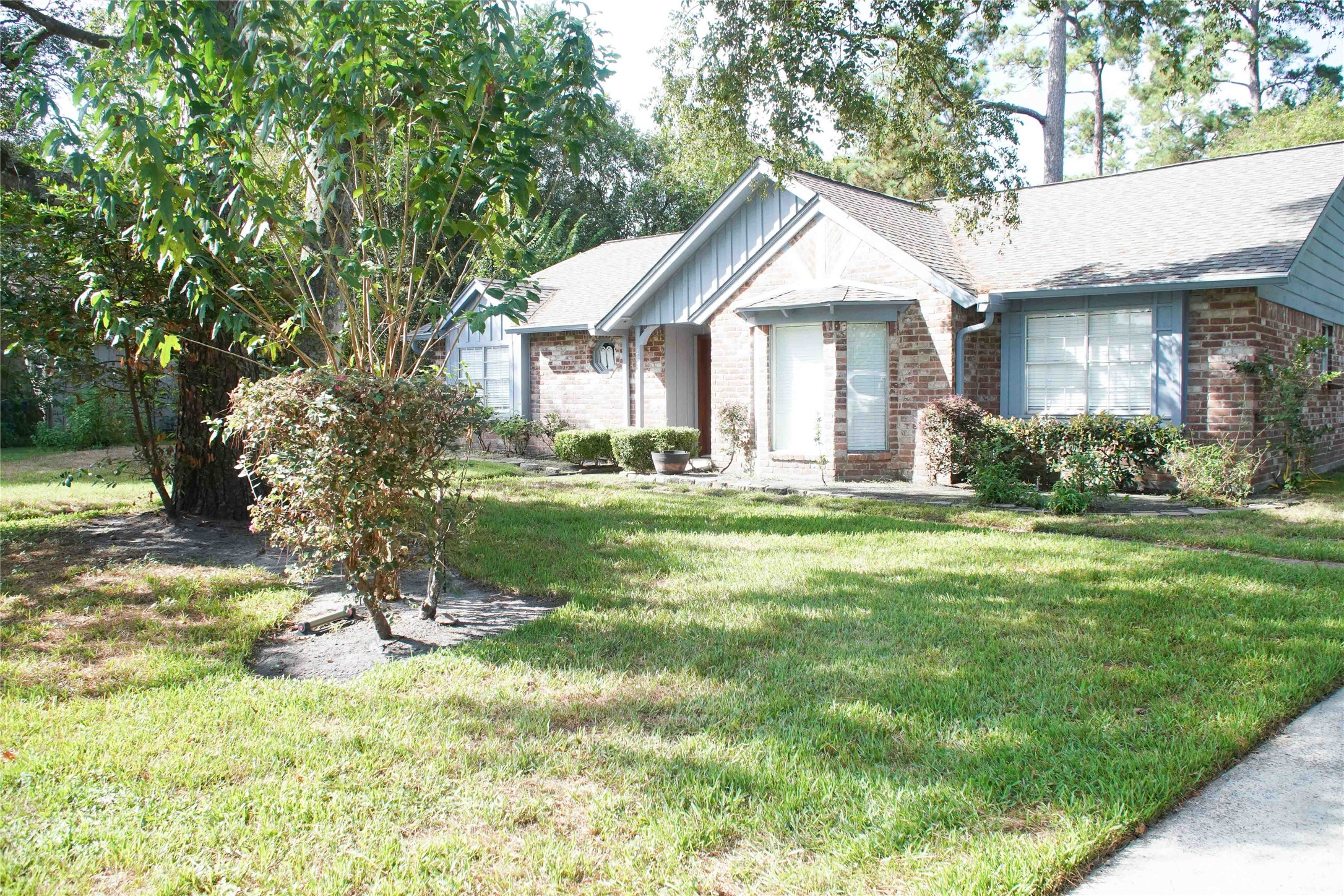 22311 Greenbrook Drive Property Photo 2