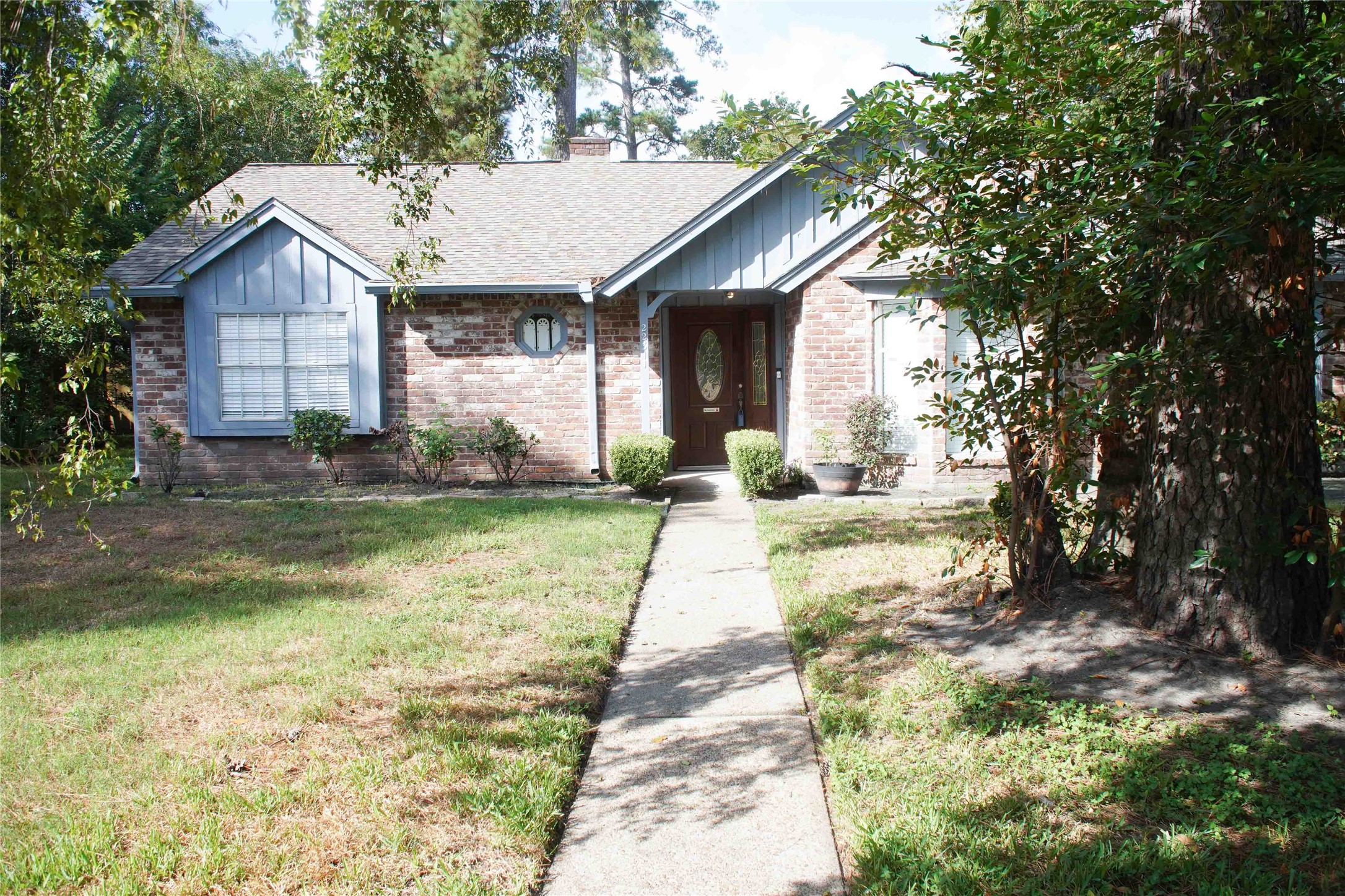 22311 Greenbrook Drive Property Photo 3