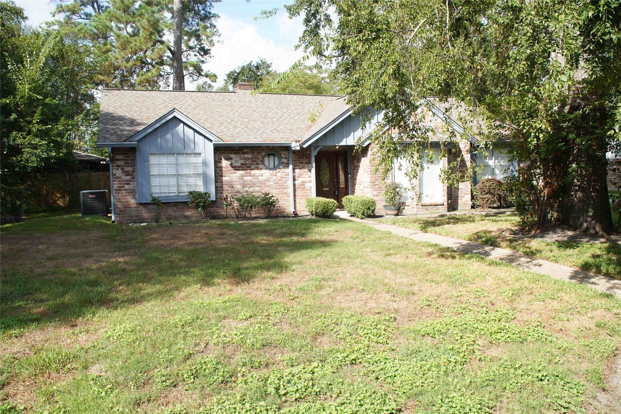 22311 Greenbrook Drive Property Photo 4