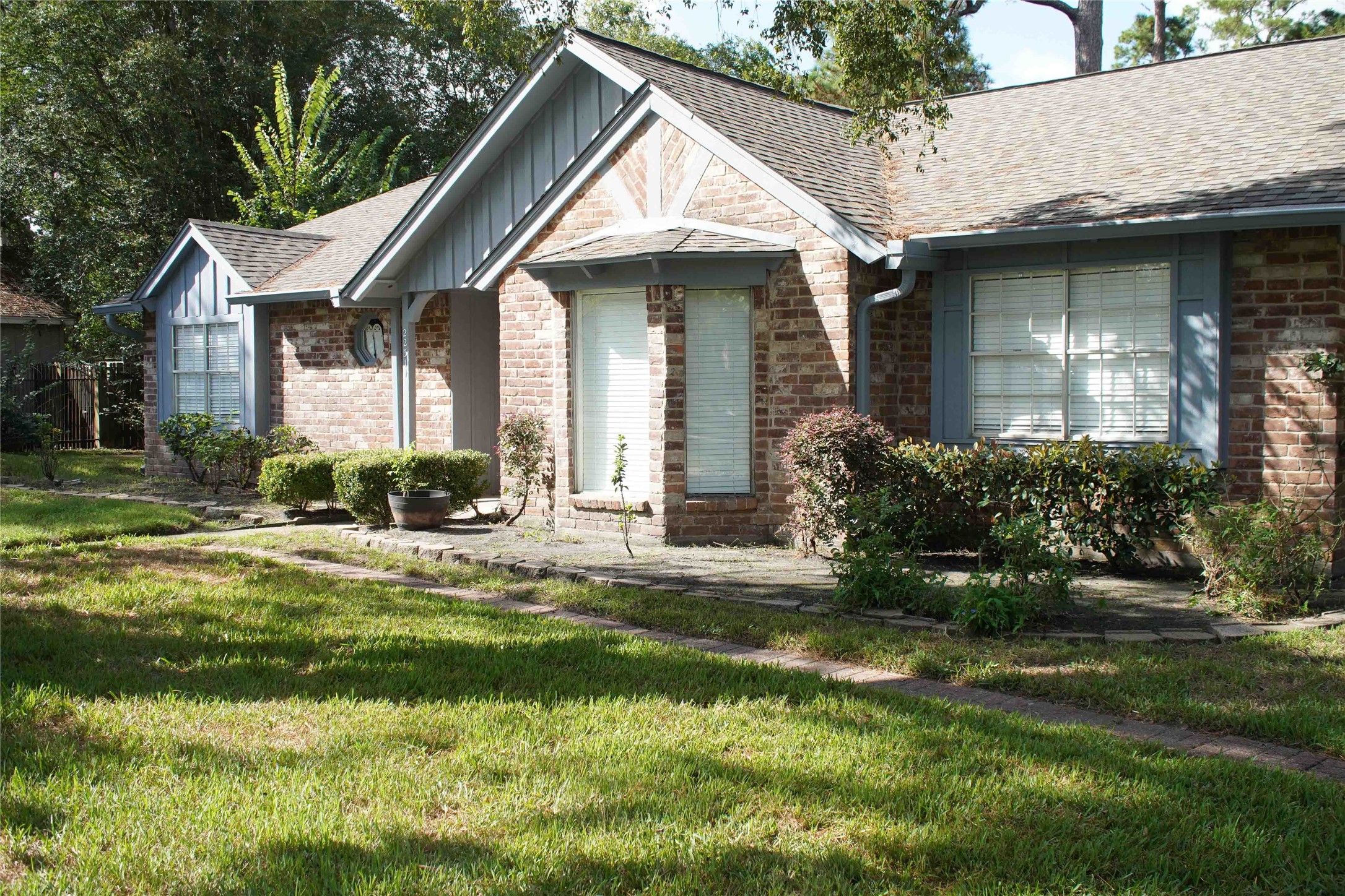 22311 Greenbrook Drive Property Photo 5