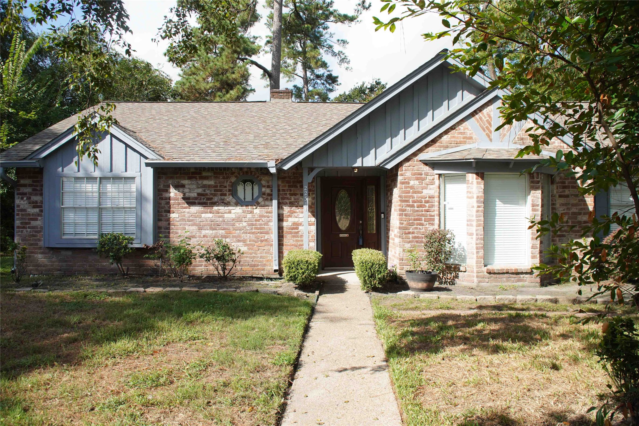 22311 Greenbrook Drive Property Photo 10