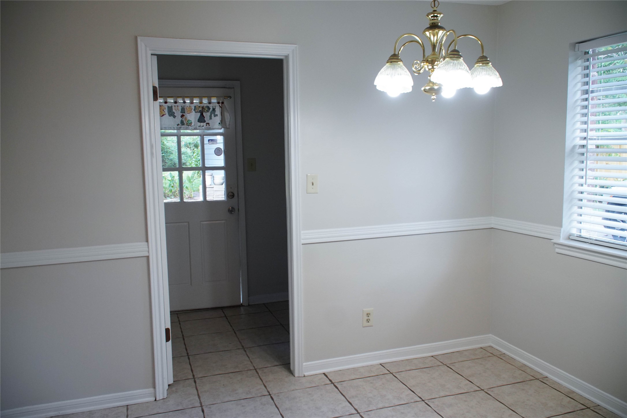 22311 Greenbrook Drive Property Photo 26