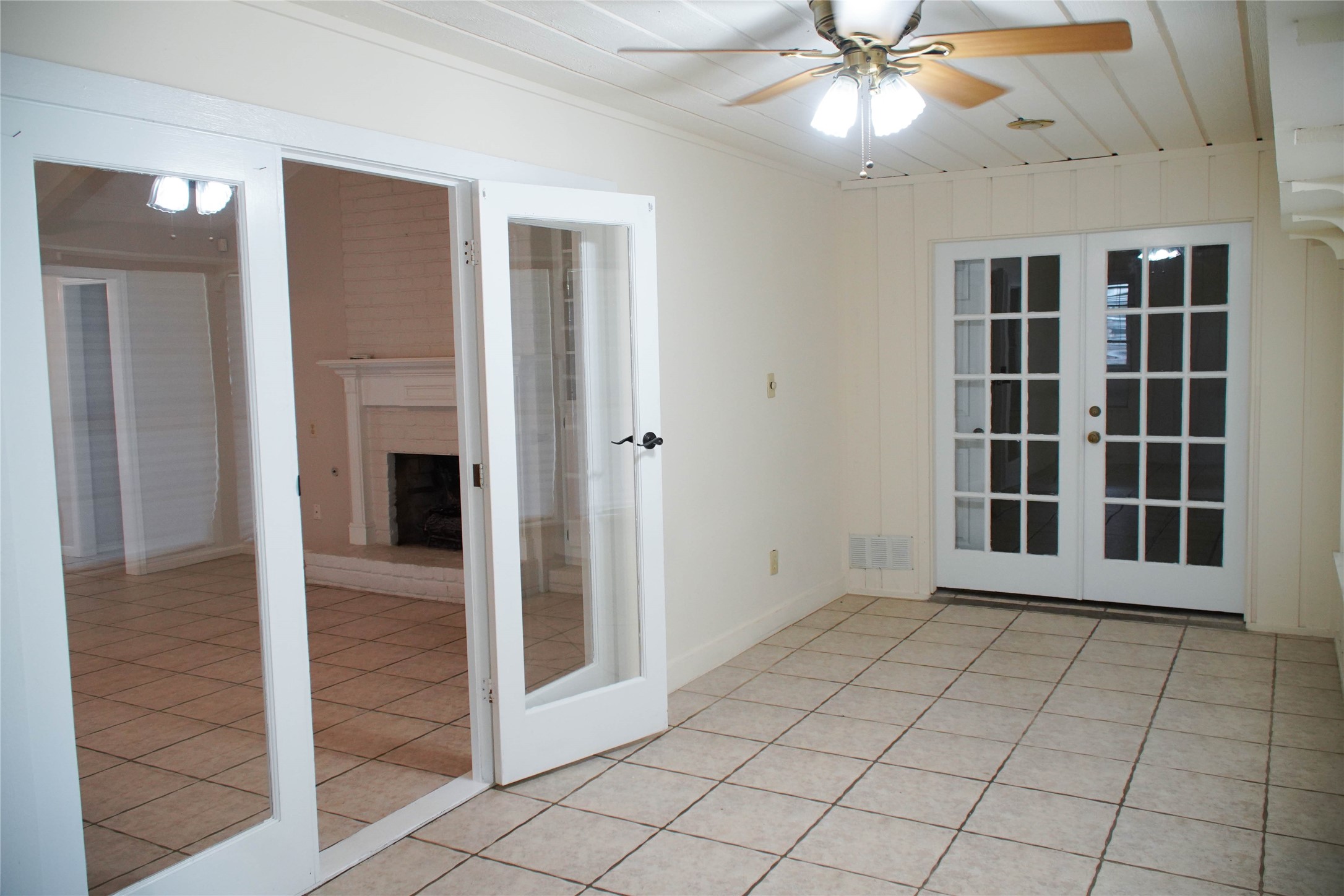 22311 Greenbrook Drive Property Photo 32