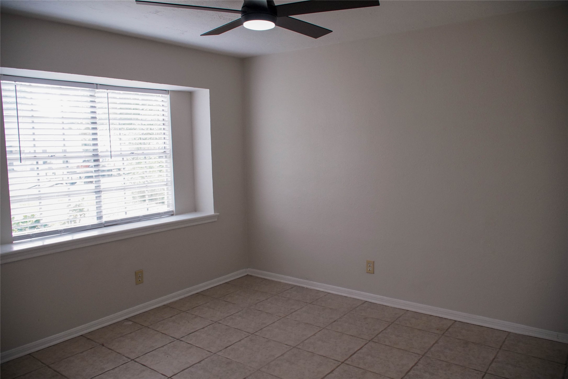 22311 Greenbrook Drive Property Photo 37