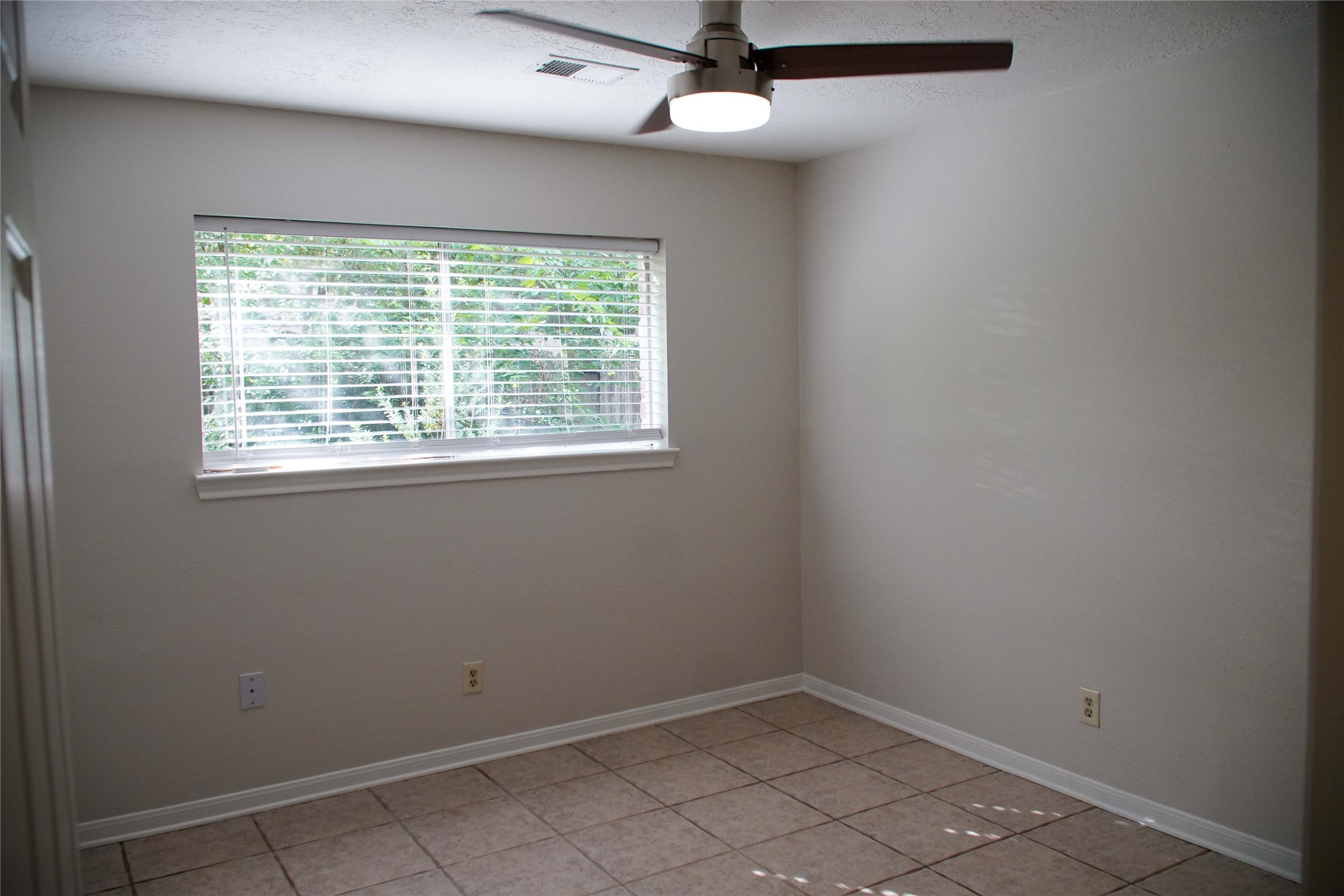 22311 Greenbrook Drive Property Photo 38