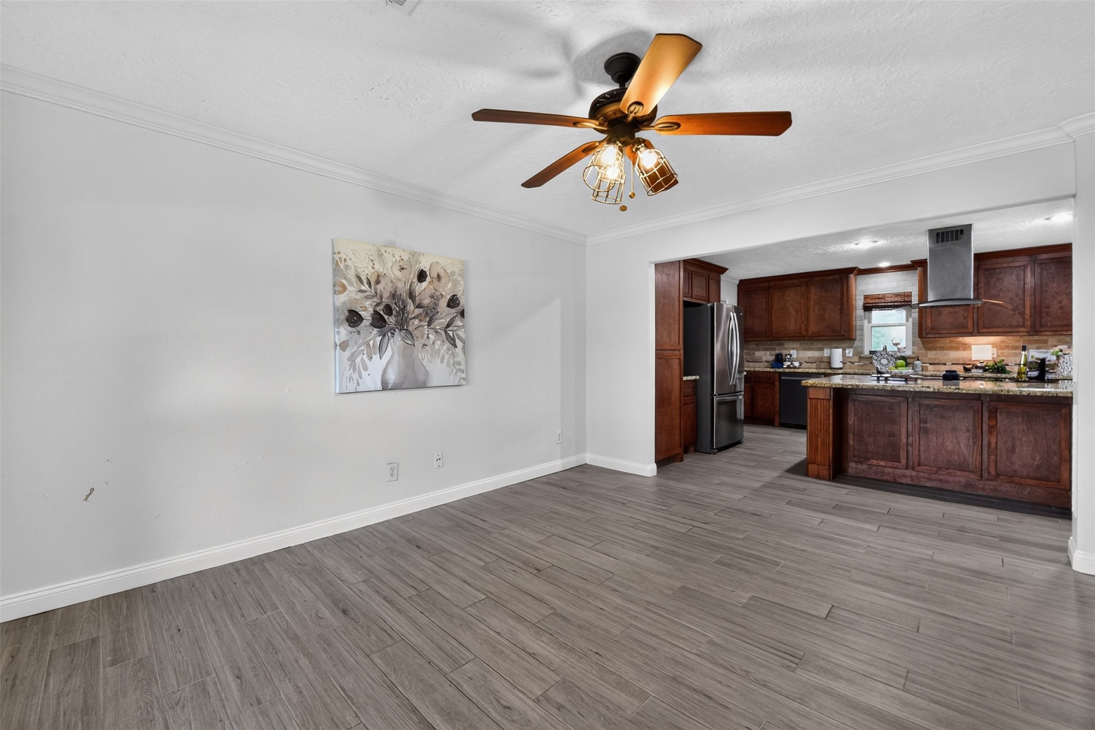 10407 Winding Trail Road Property Photo 8