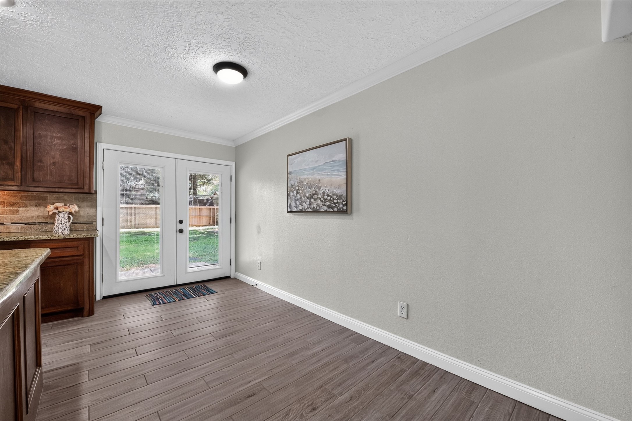 10407 Winding Trail Road Property Photo 16