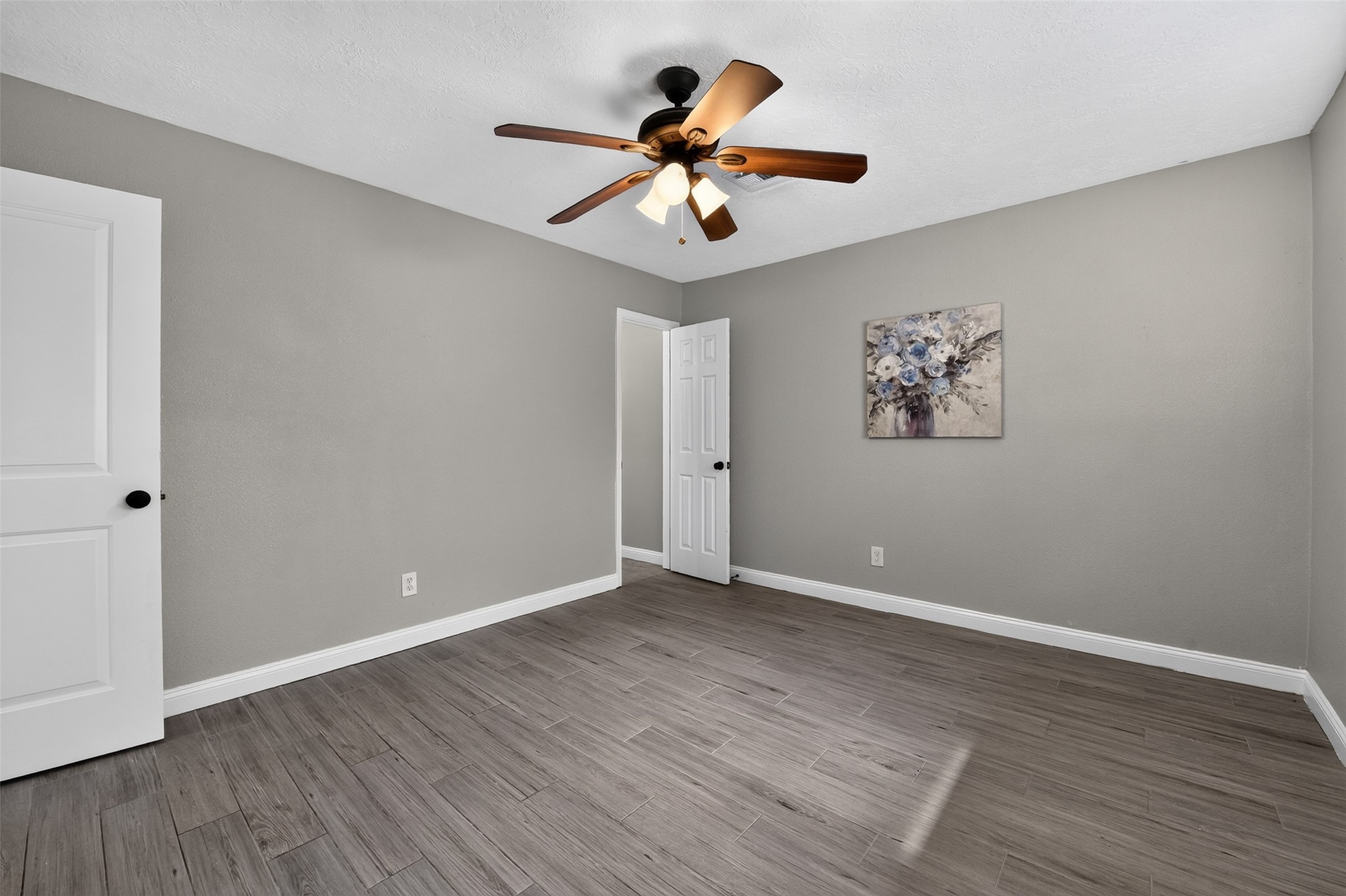 10407 Winding Trail Road Property Photo 21