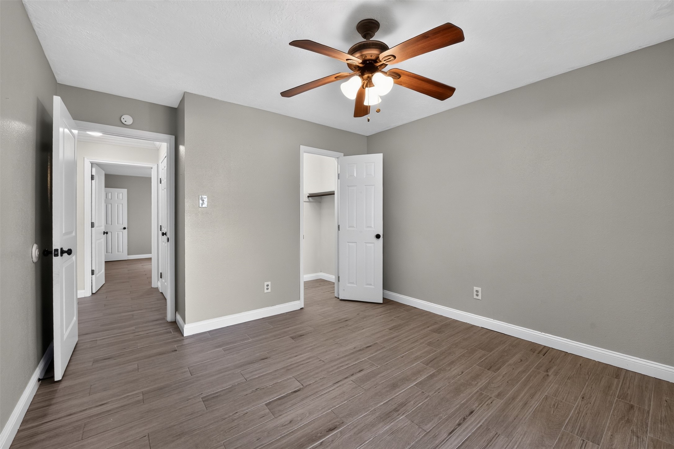 10407 Winding Trail Road Property Photo 25
