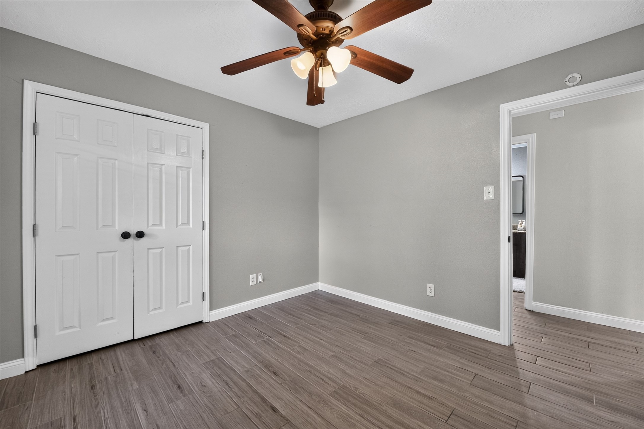 10407 Winding Trail Road Property Photo 30