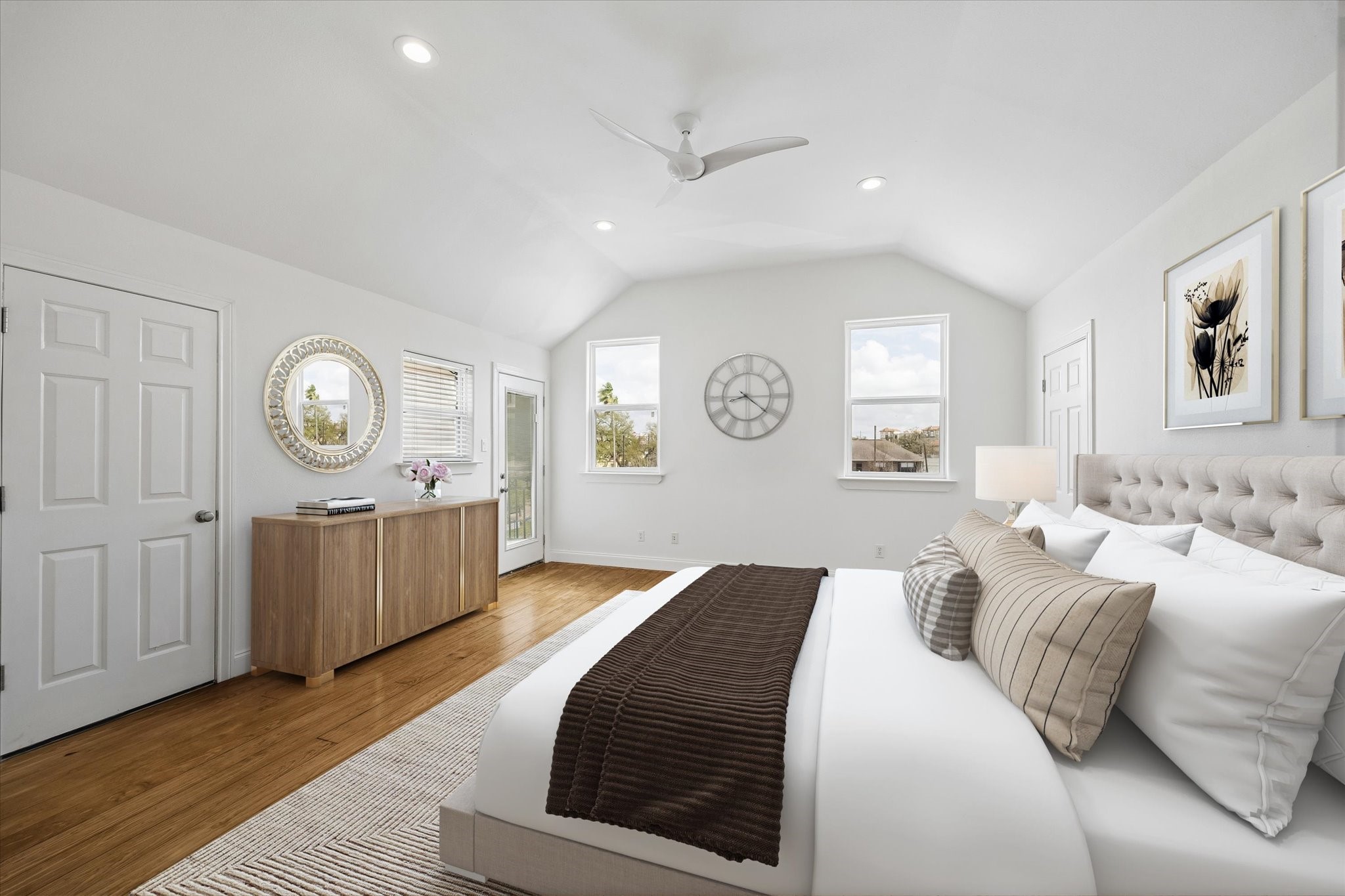 4011 Garrott Street Property Photo 12
