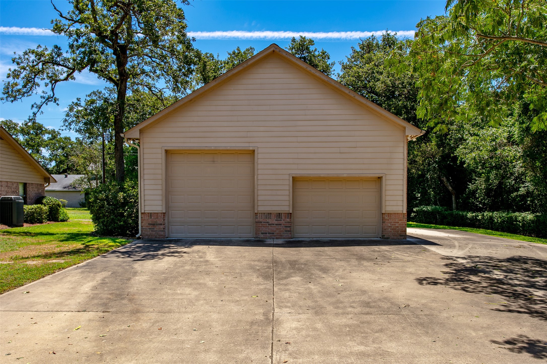 1 Acapulco Lane Property Photo 17