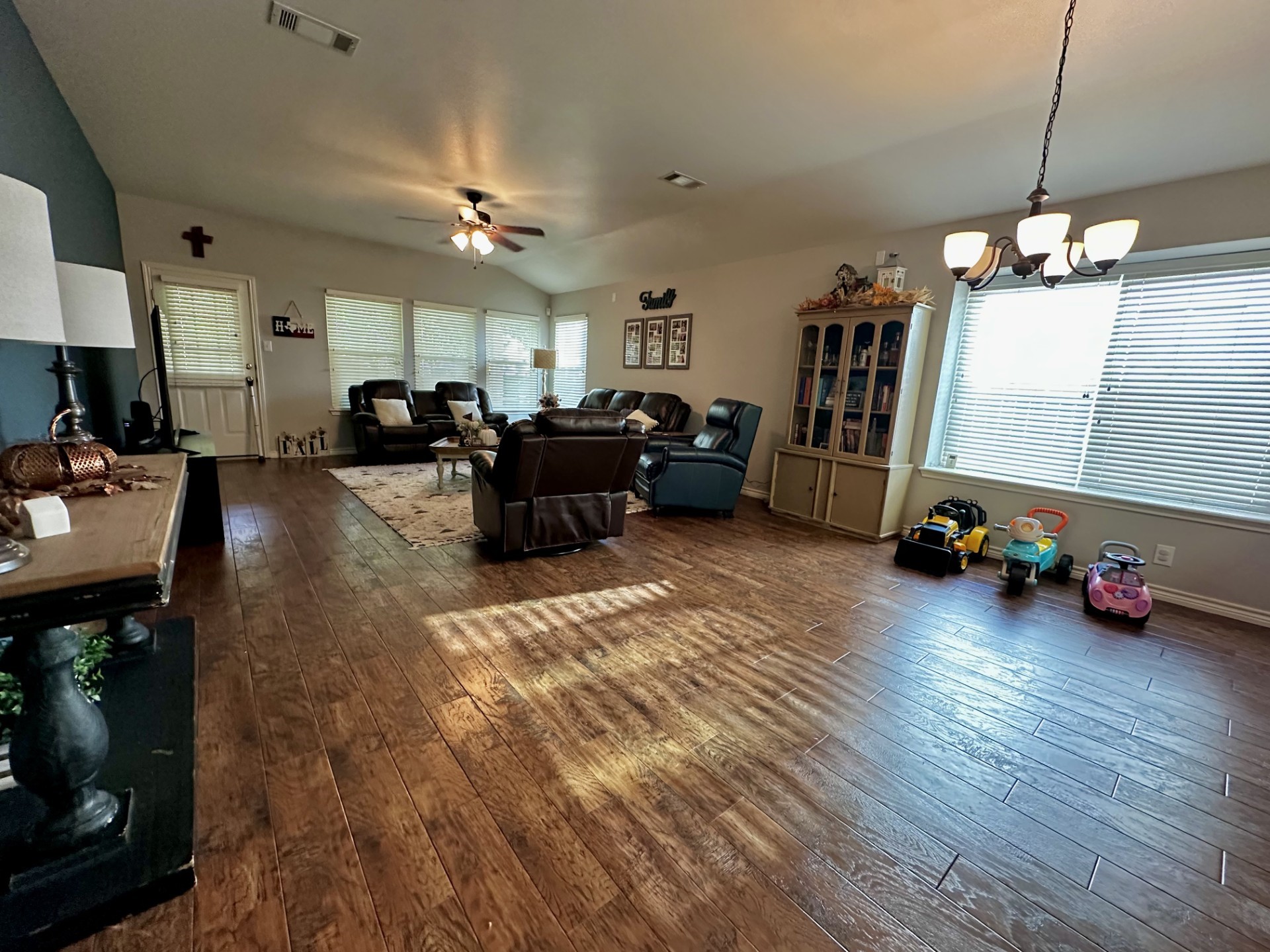 3617 Marietta Lane Property Photo 7