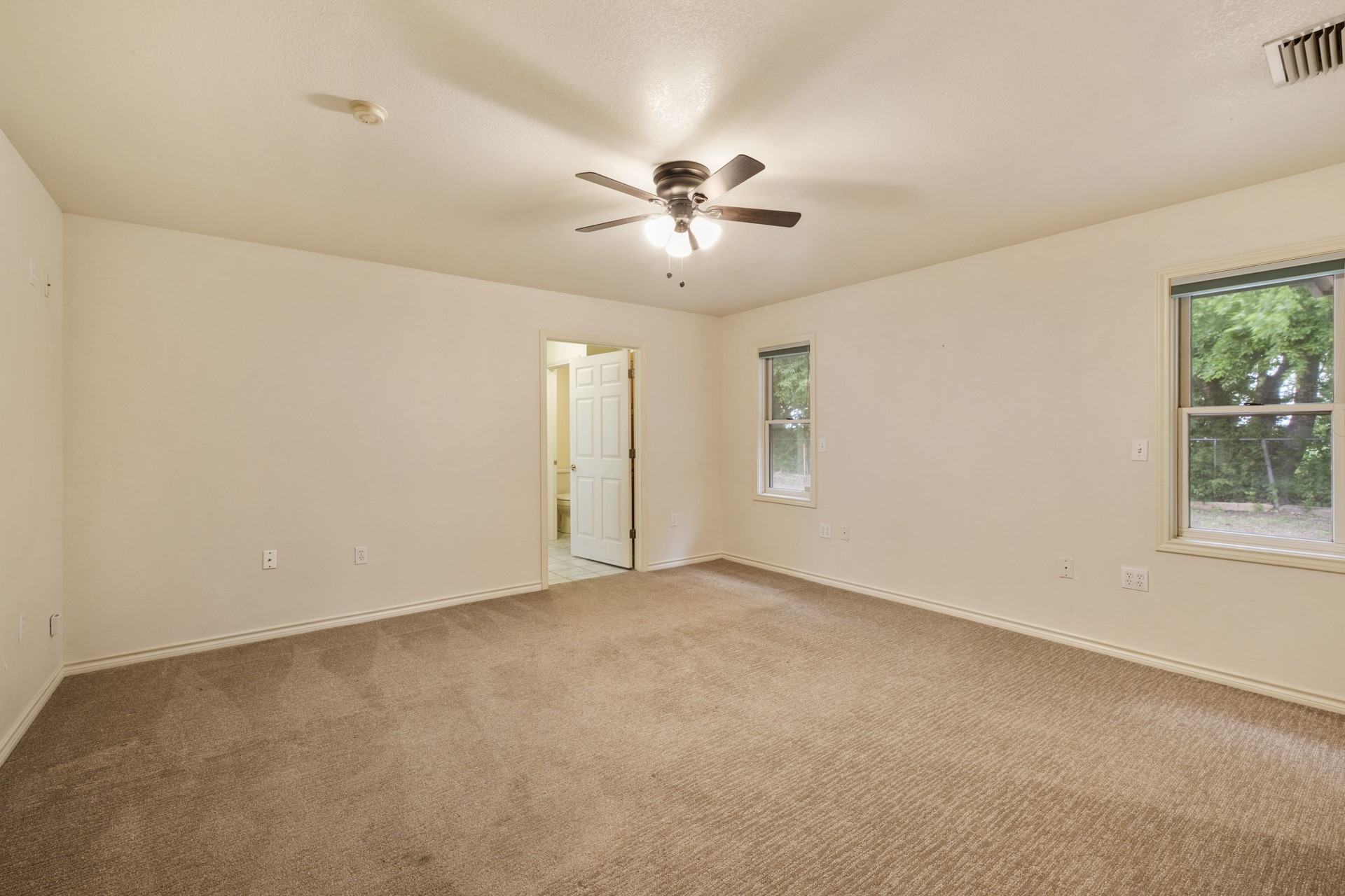 6625 E Post Road Property Photo 31