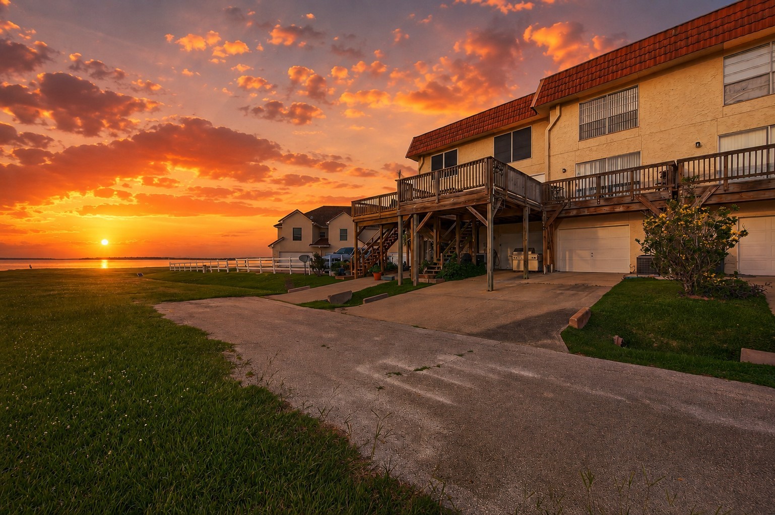 71 Regency Point Property Photo 2