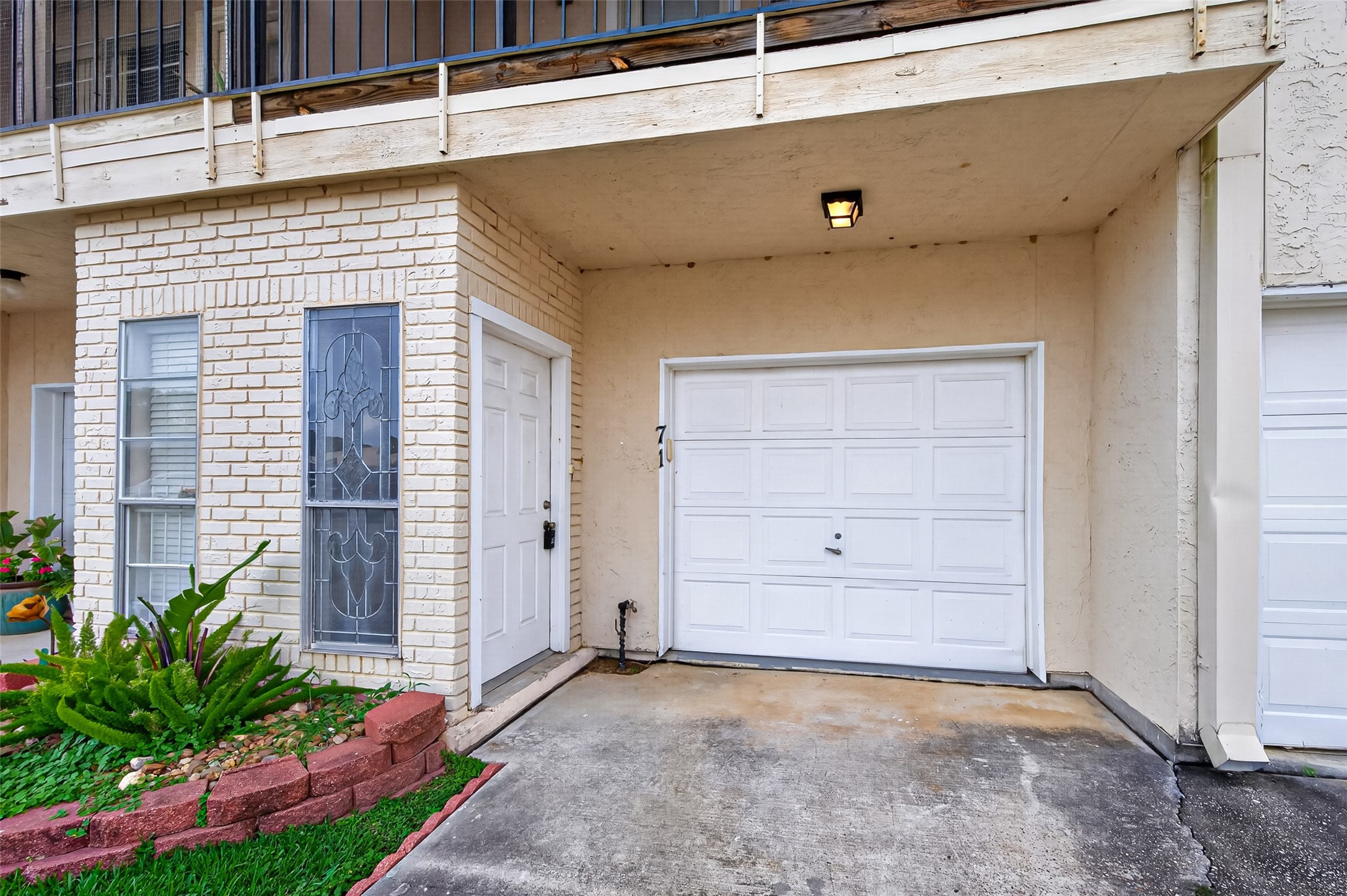 71 Regency Point Property Photo 5