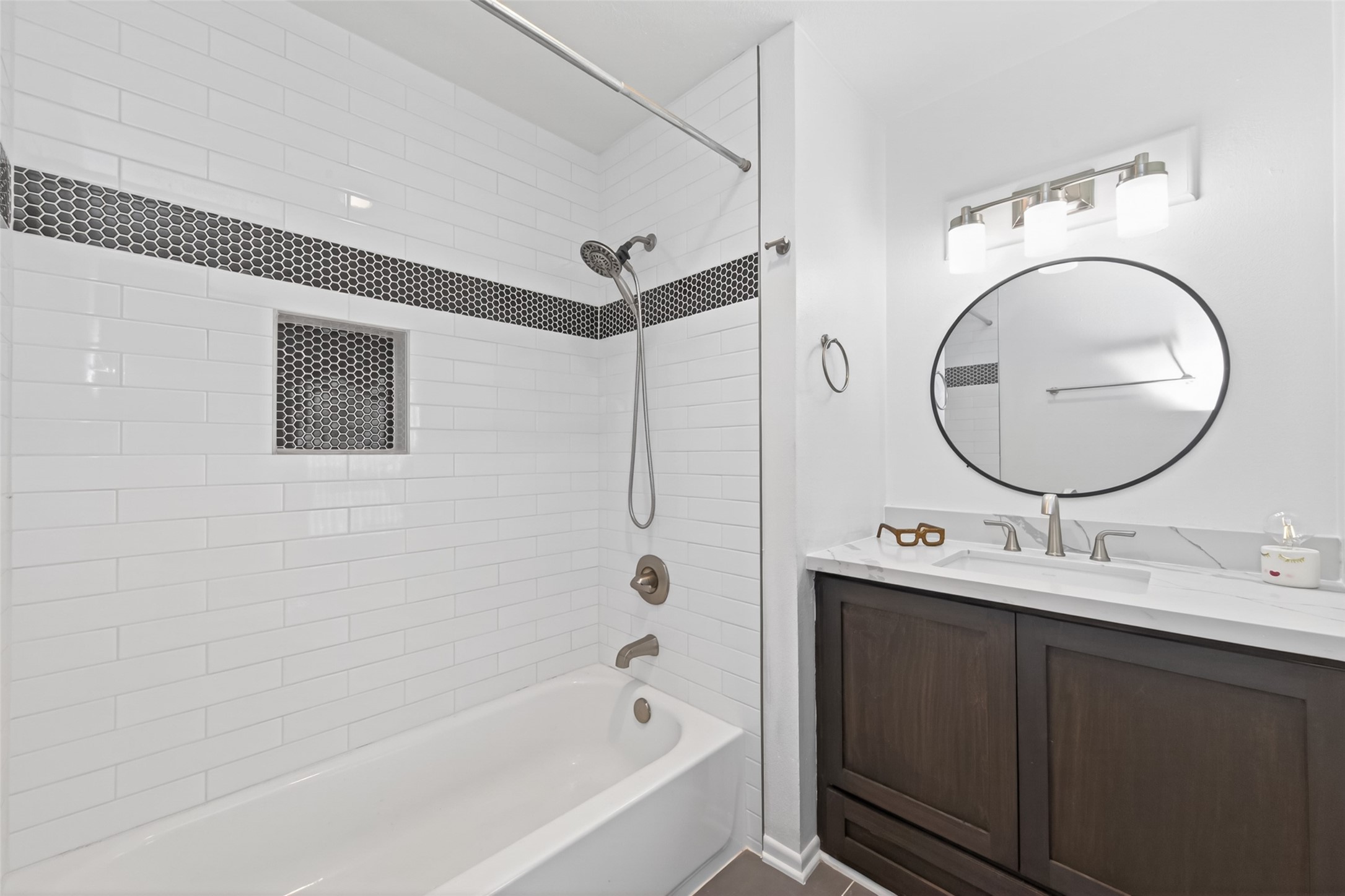 71 Regency Point Property Photo 26