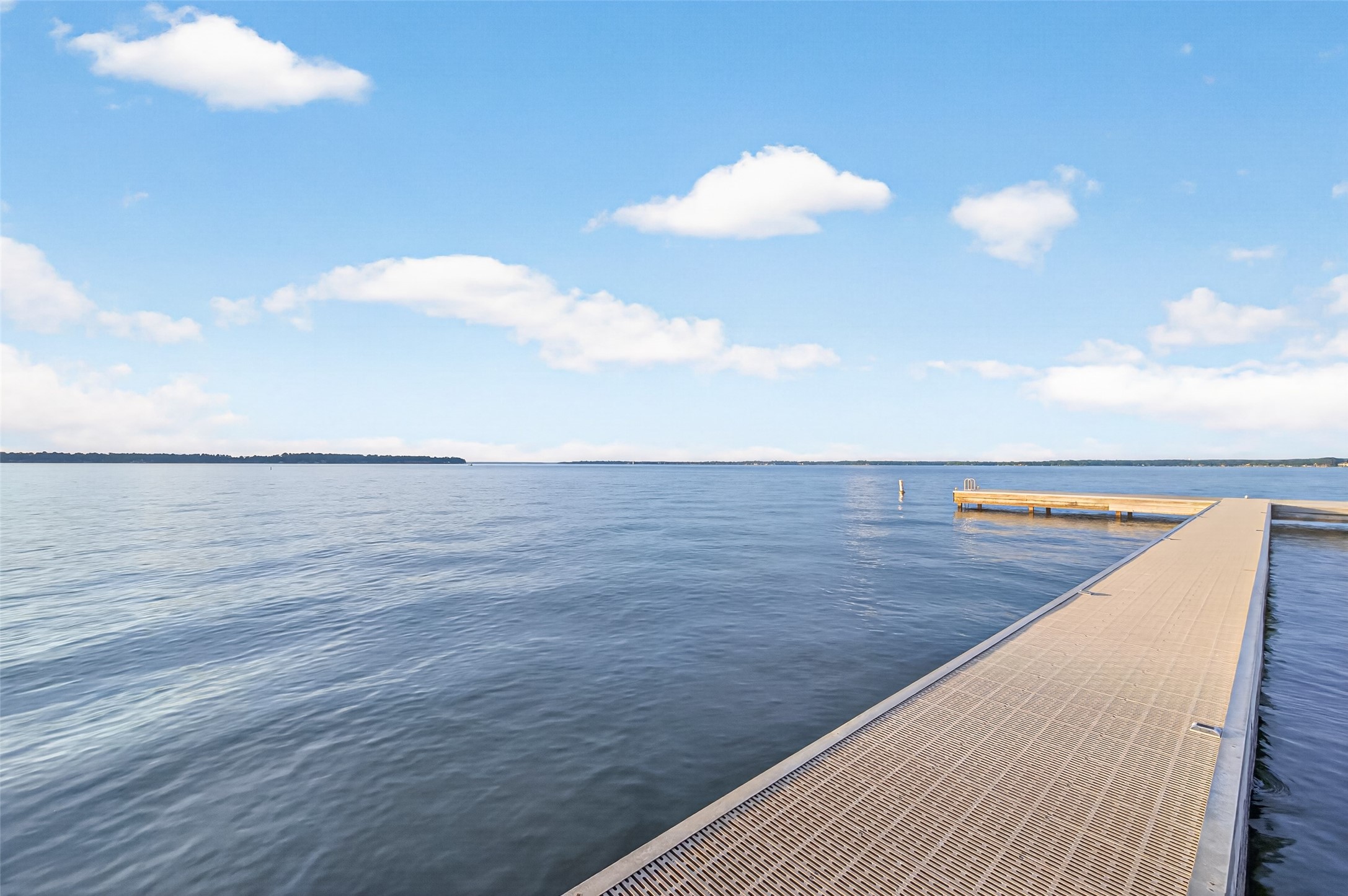 71 Regency Point Property Photo 46