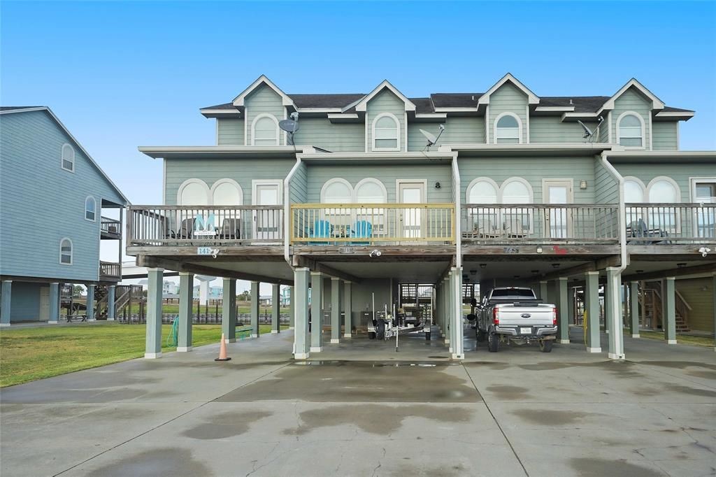 143 Boat Slip Road Property Photo 1