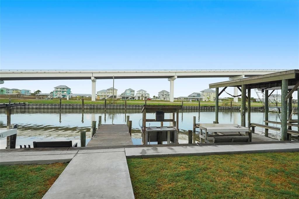 143 Boat Slip Road Property Photo 2