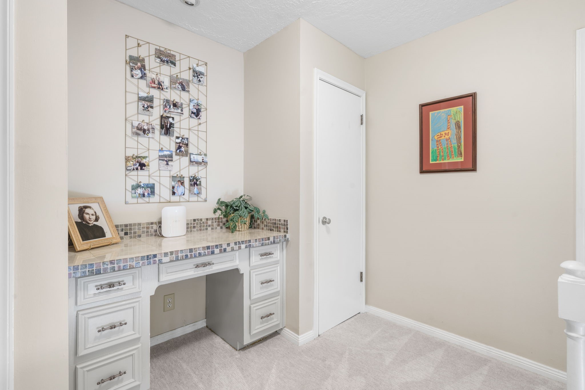 6111 Hickorycrest Drive Property Photo 27