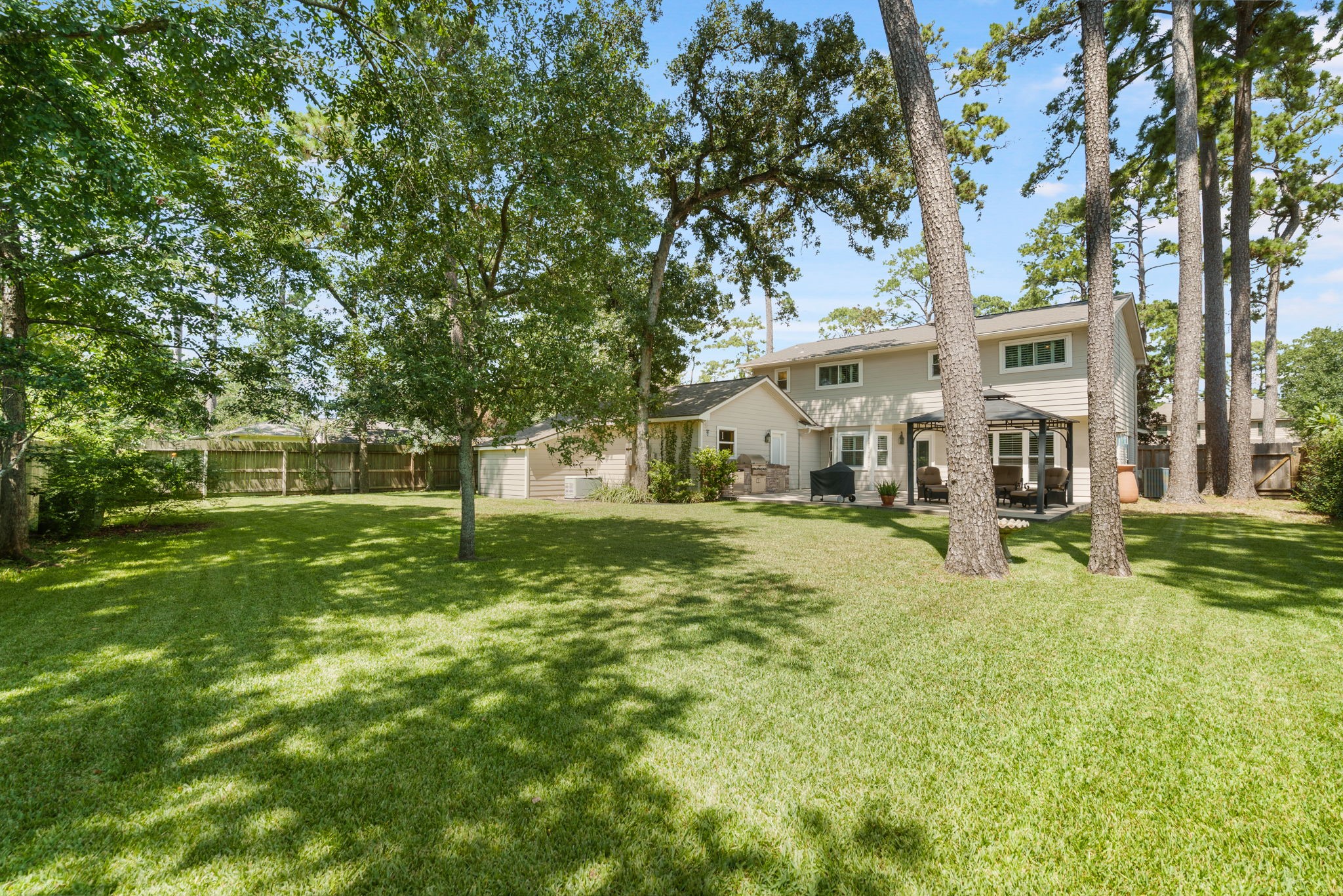 6111 Hickorycrest Drive Property Photo 35